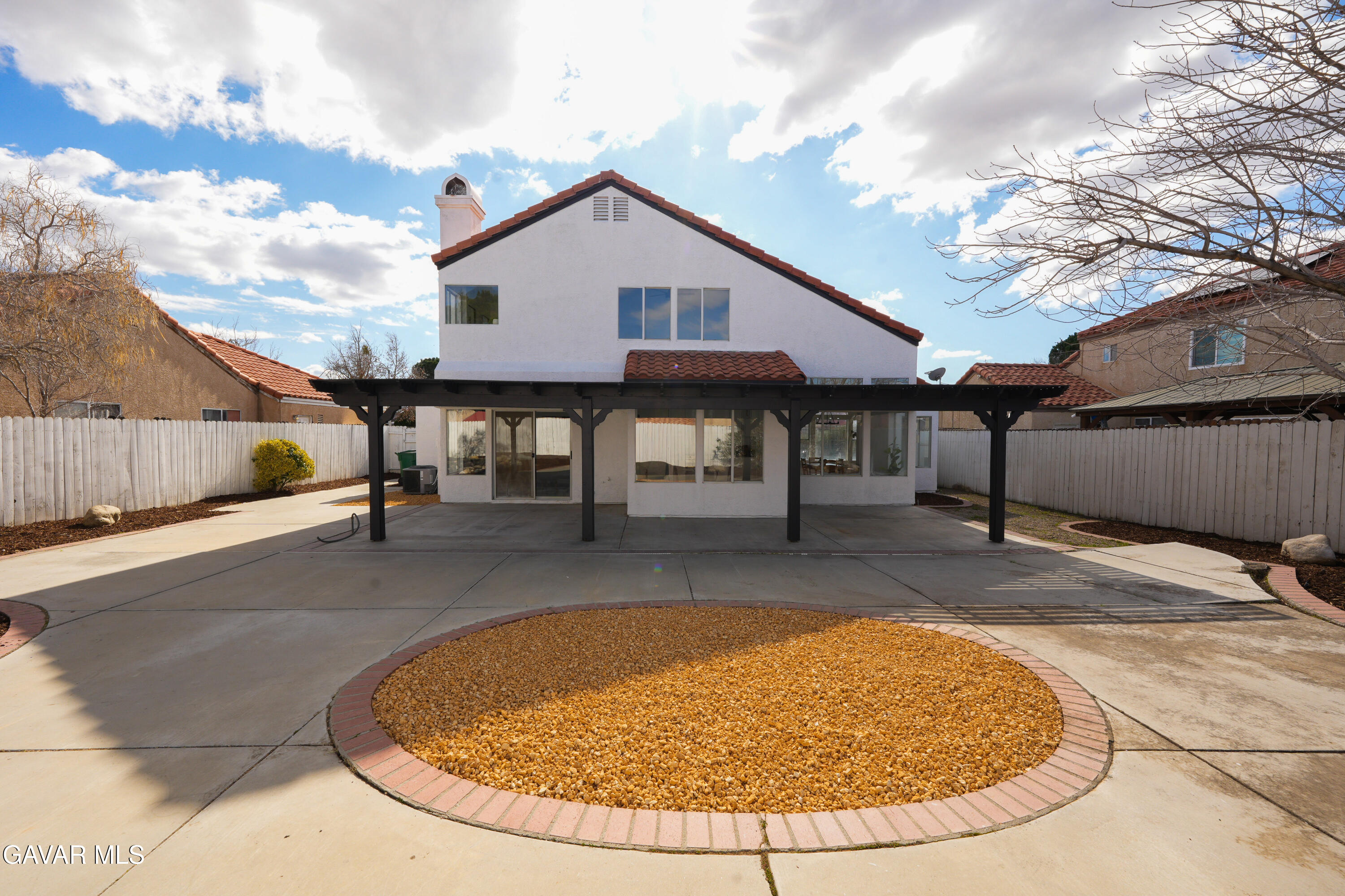 5139 Saint Laurent Place