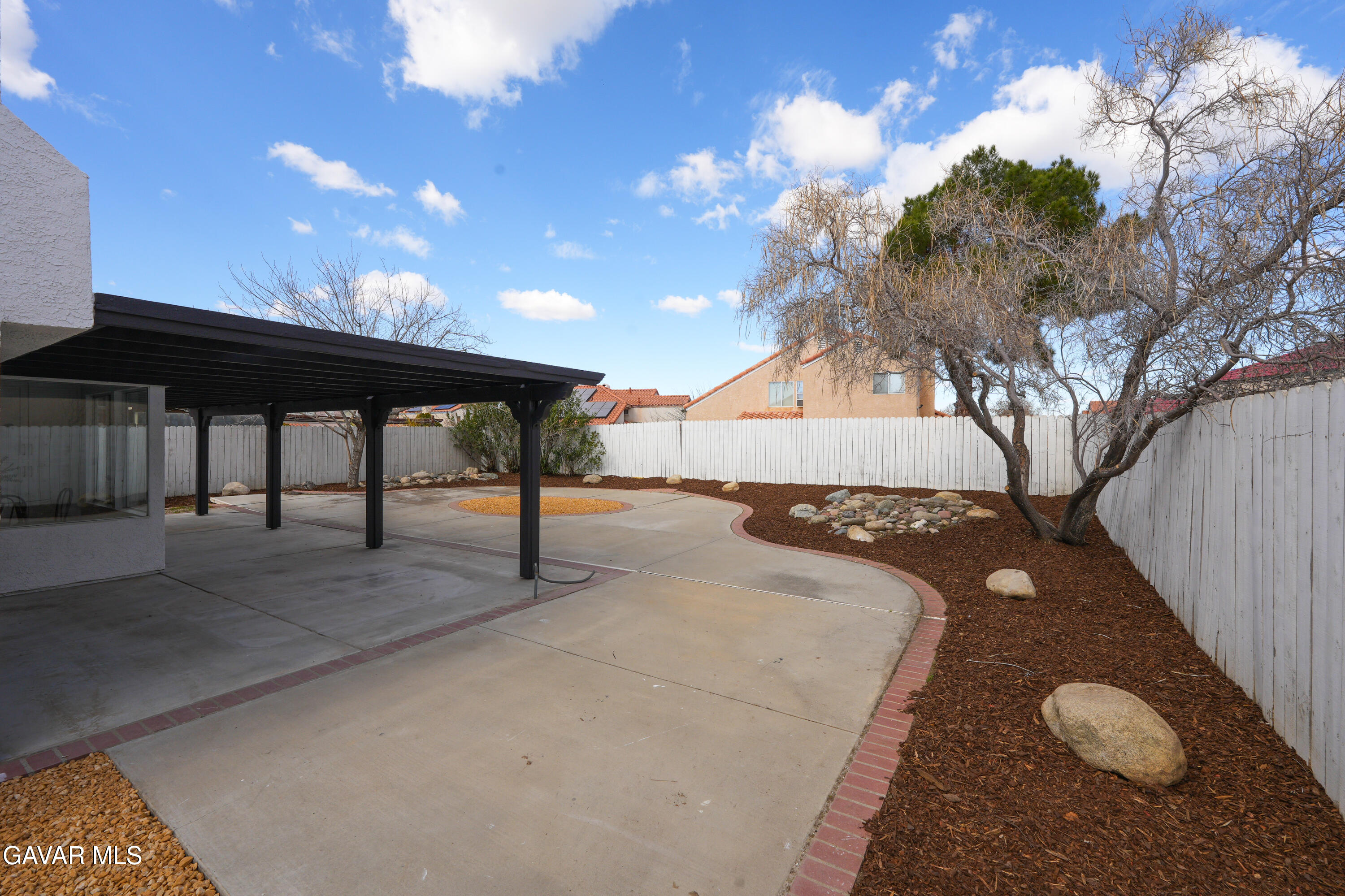 5139 Saint Laurent Place