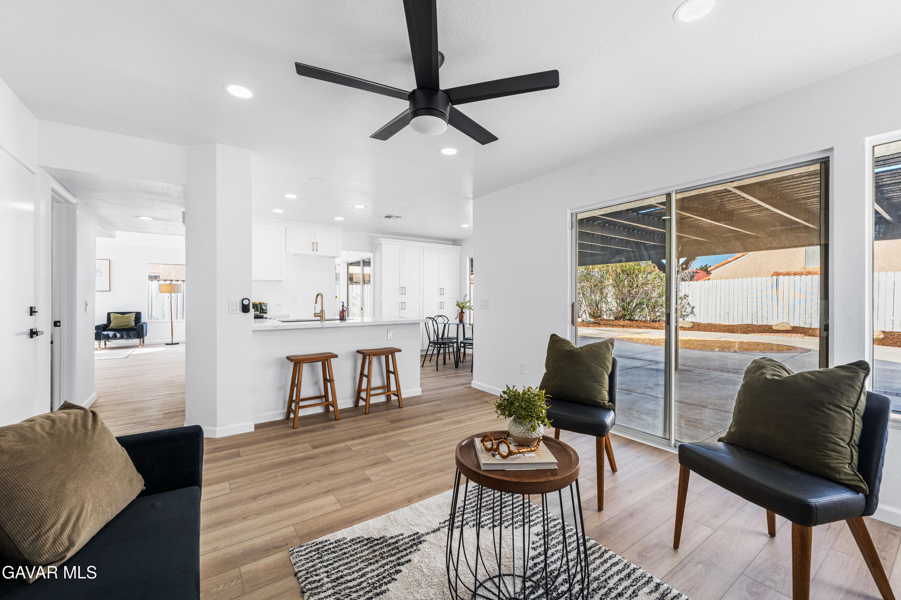 5139 Saint Laurent Place