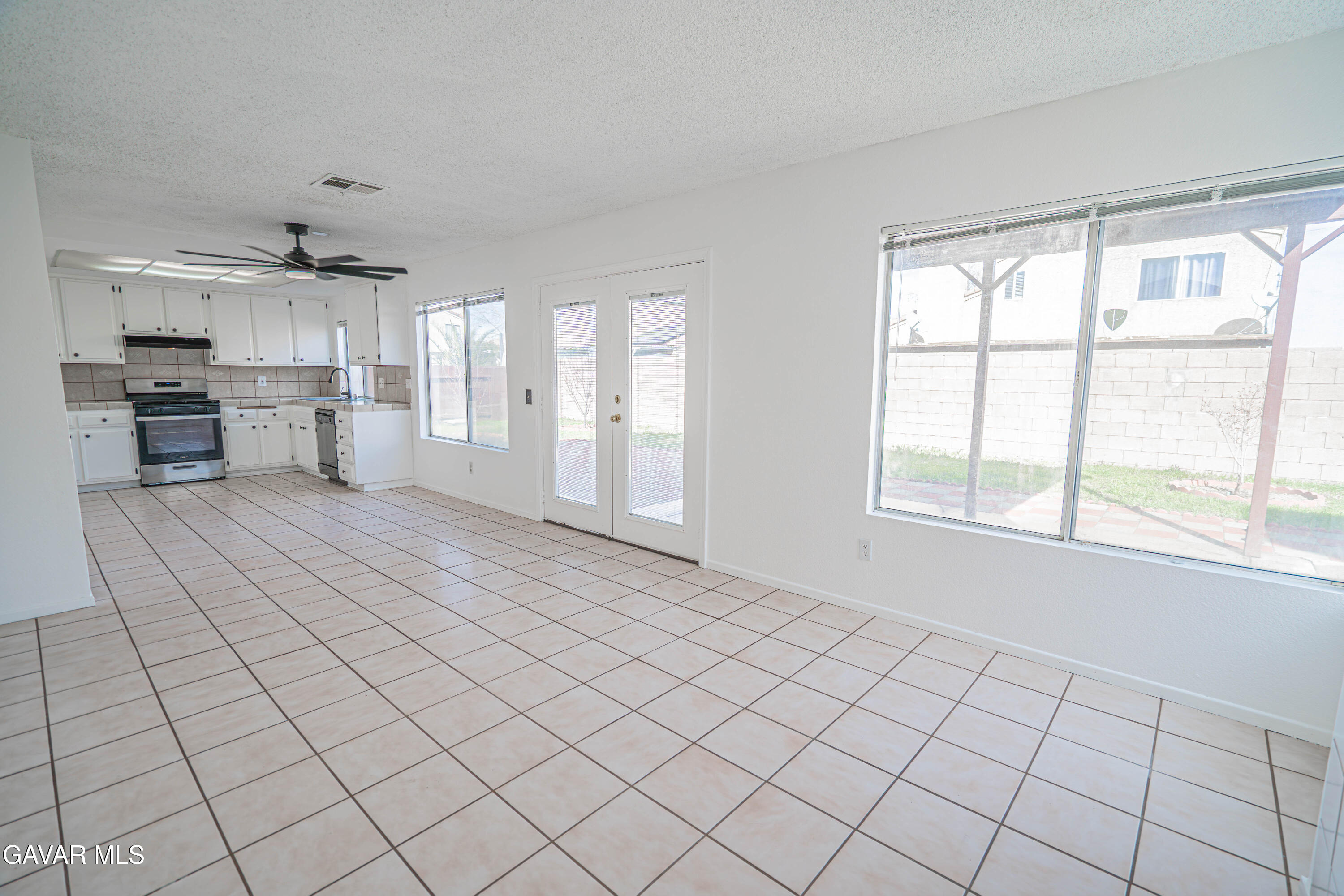 1109 E Kildare Street