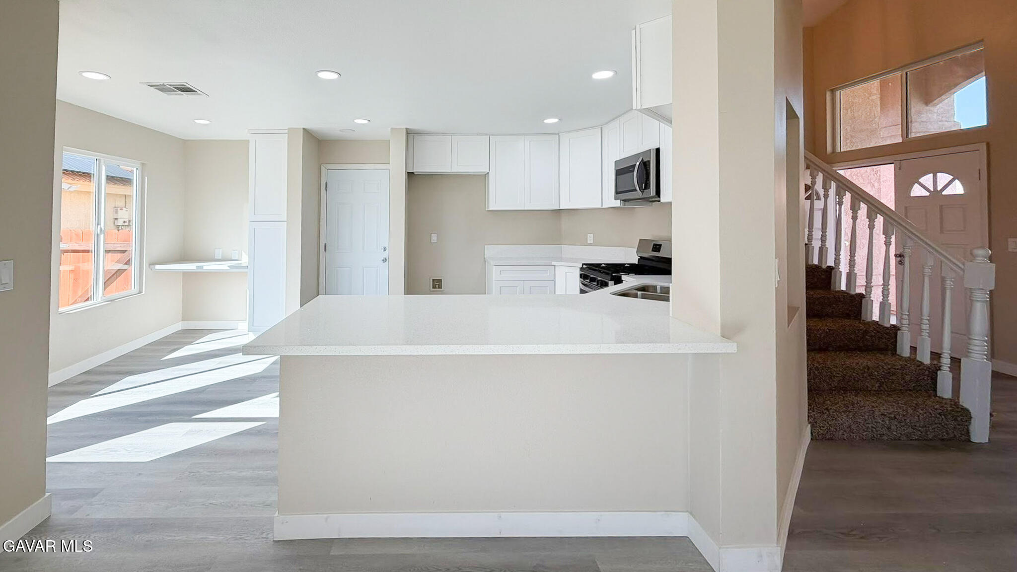 1768 E Mesa Drive
