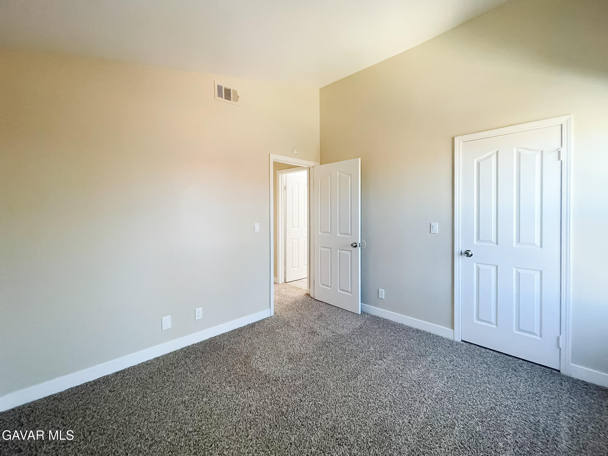 1768 E Mesa Drive