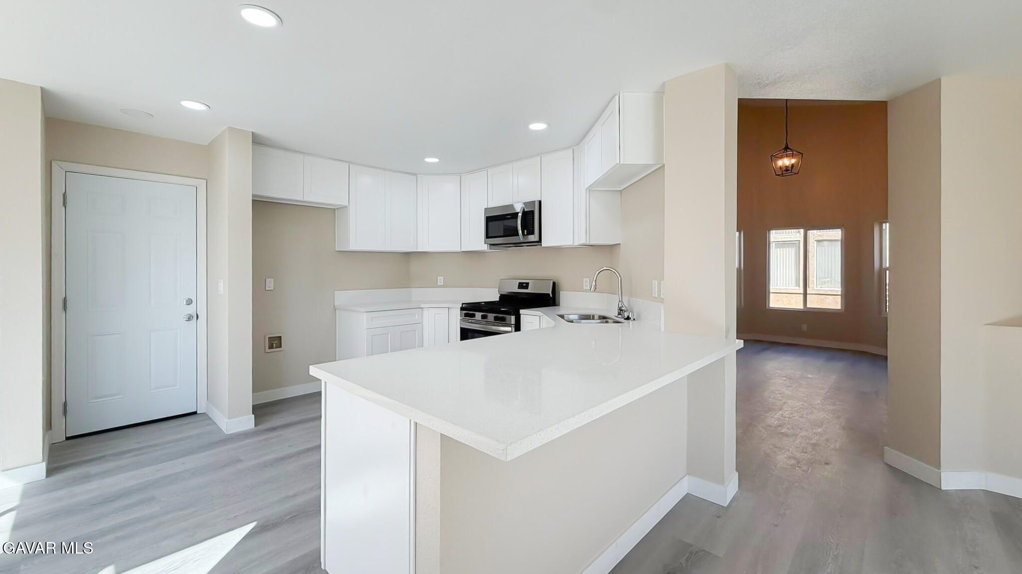 1768 E Mesa Drive