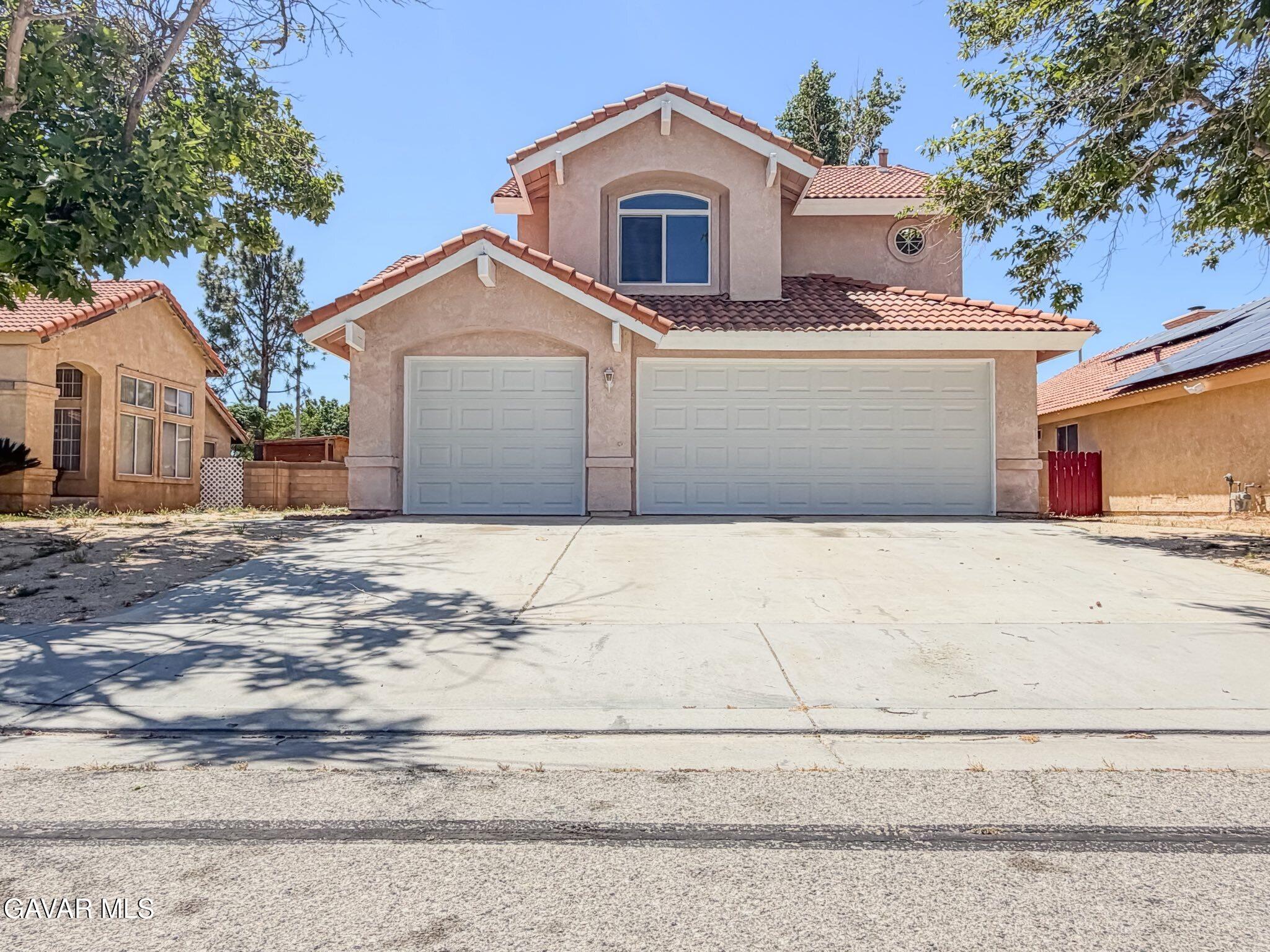 1768 E Mesa Drive