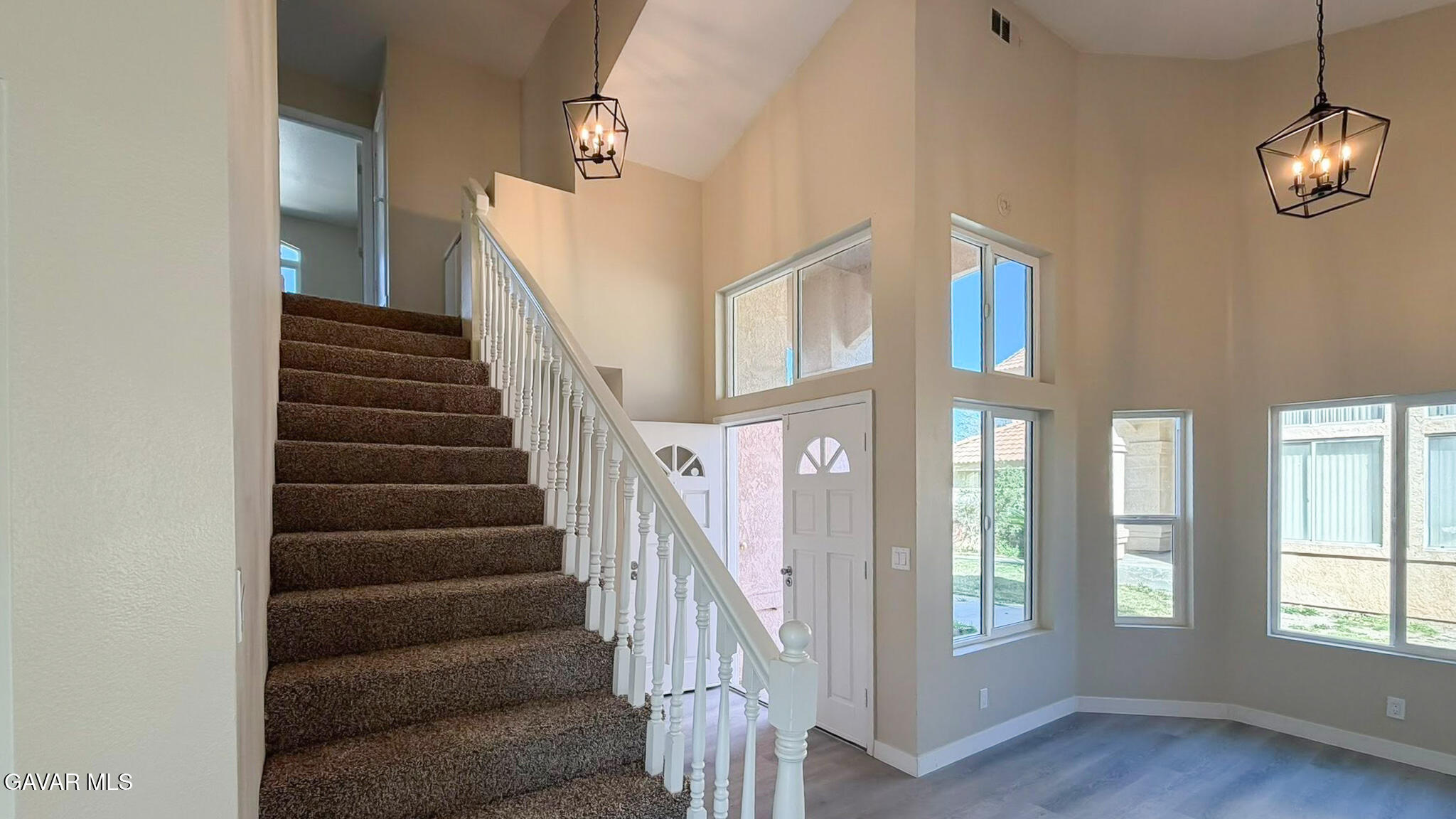 1768 E Mesa Drive