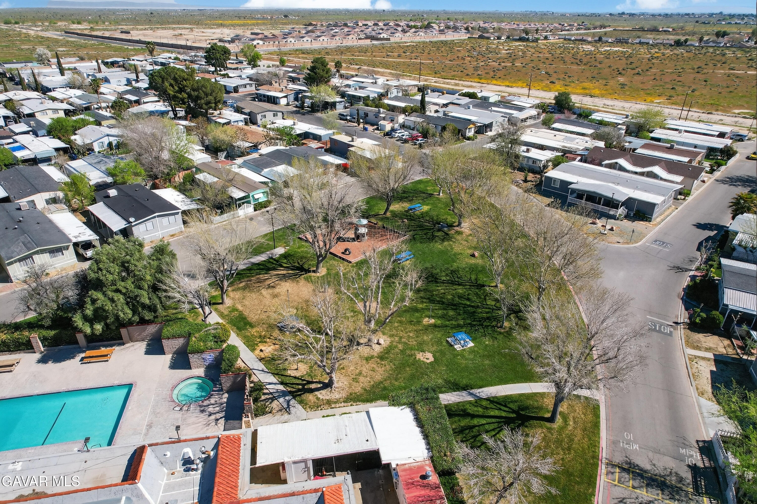 1301 E Avenue I, 348