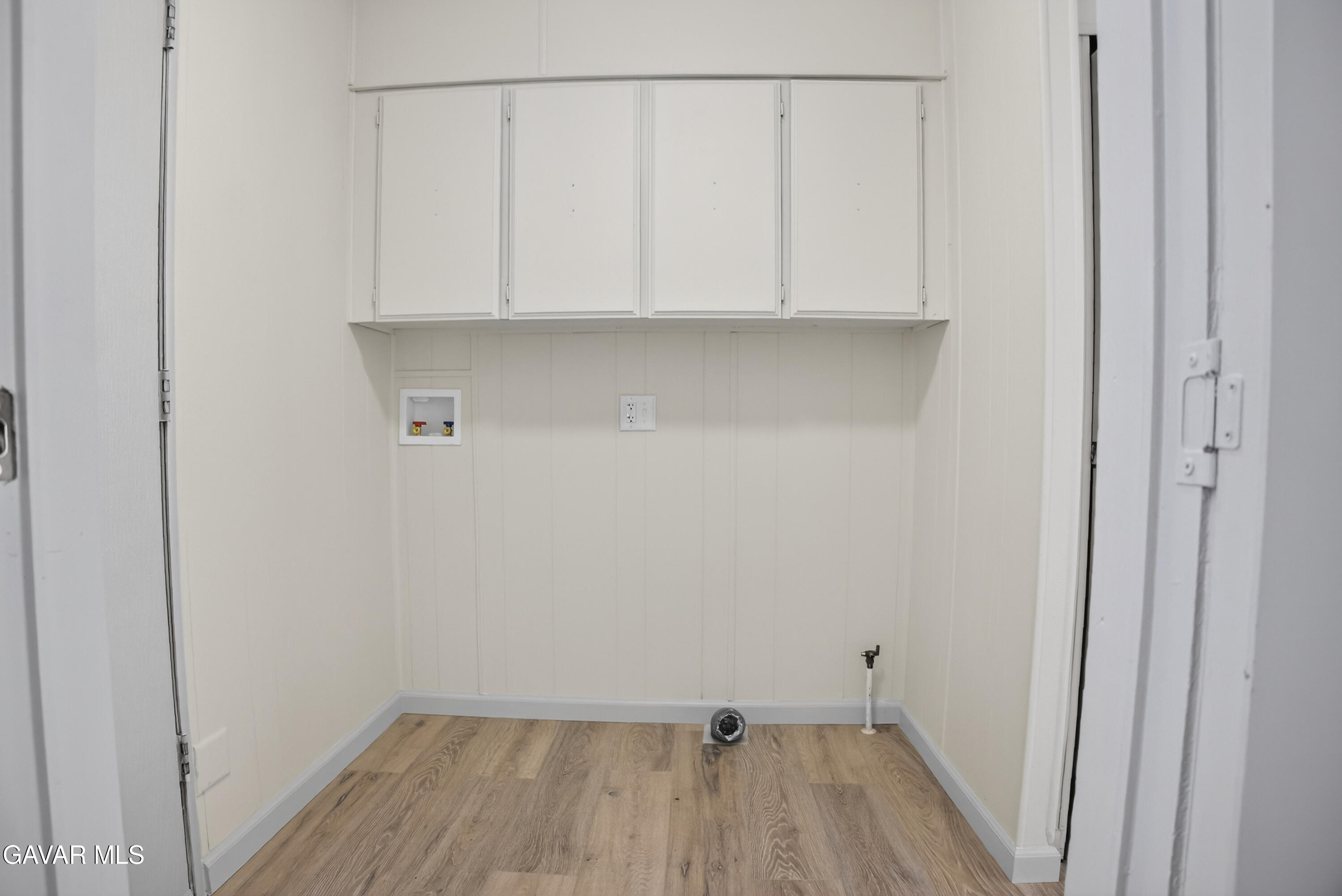 1301 E Avenue I, 348