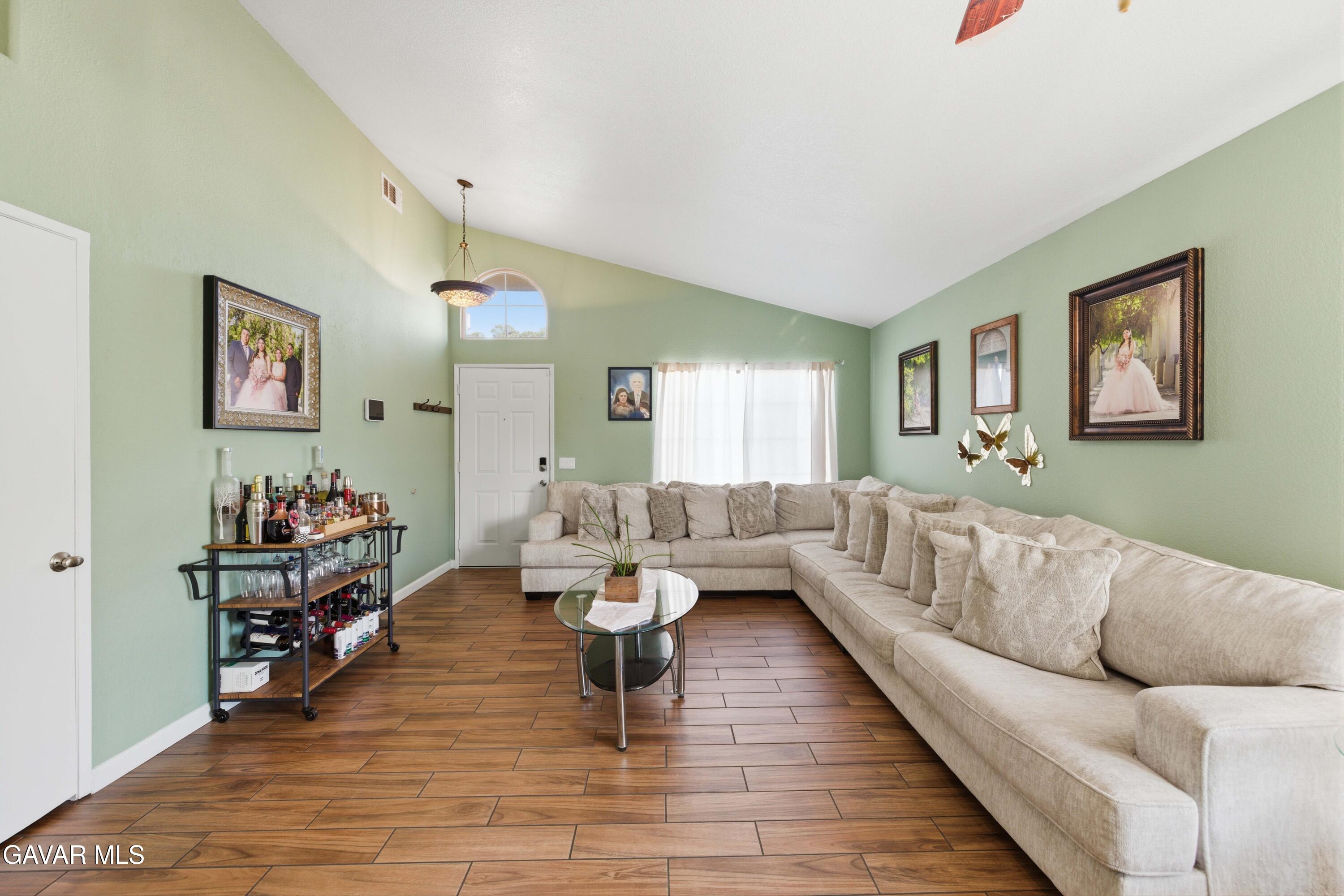 37121 Golden Oak Drive