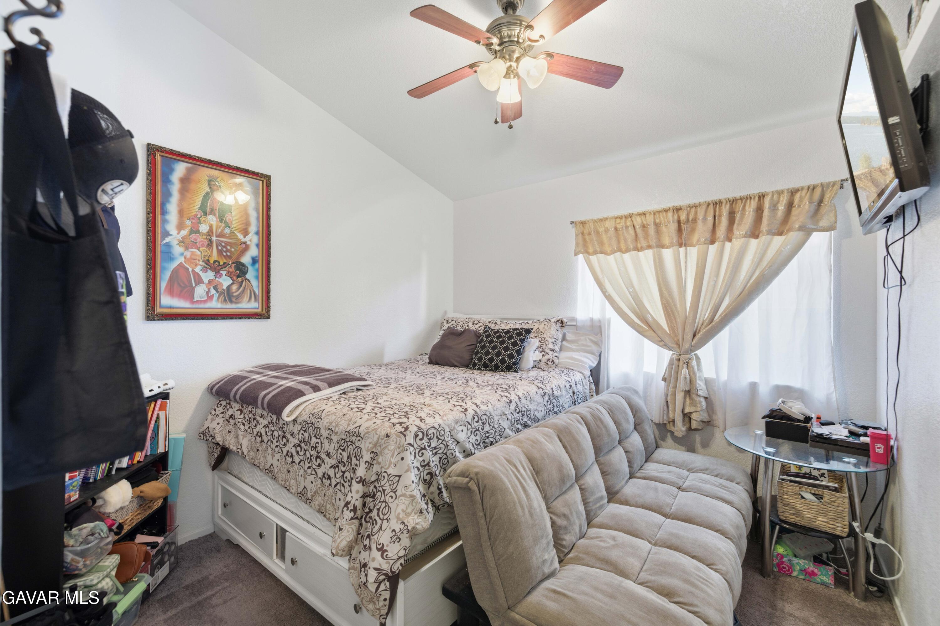 37121 Golden Oak Drive