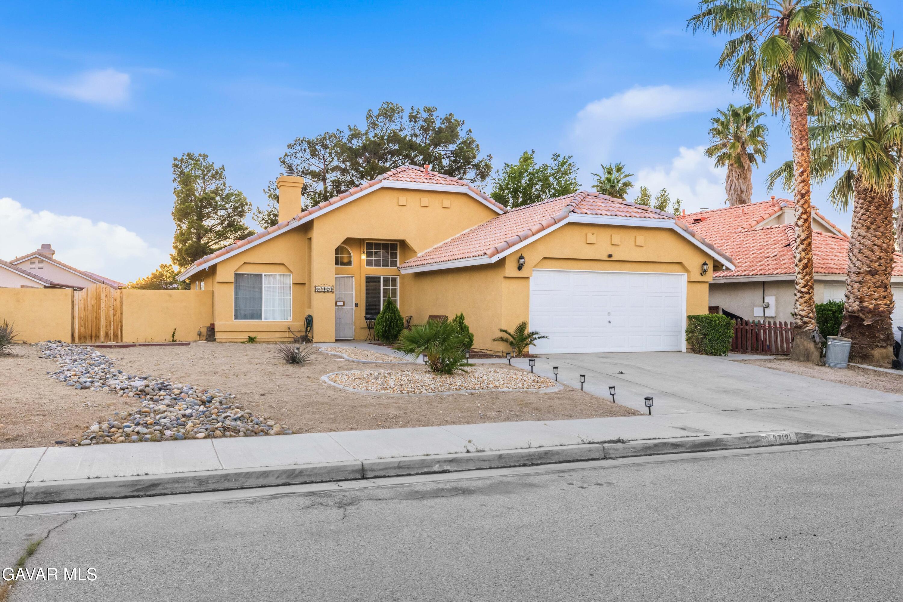 37121 Golden Oak Drive