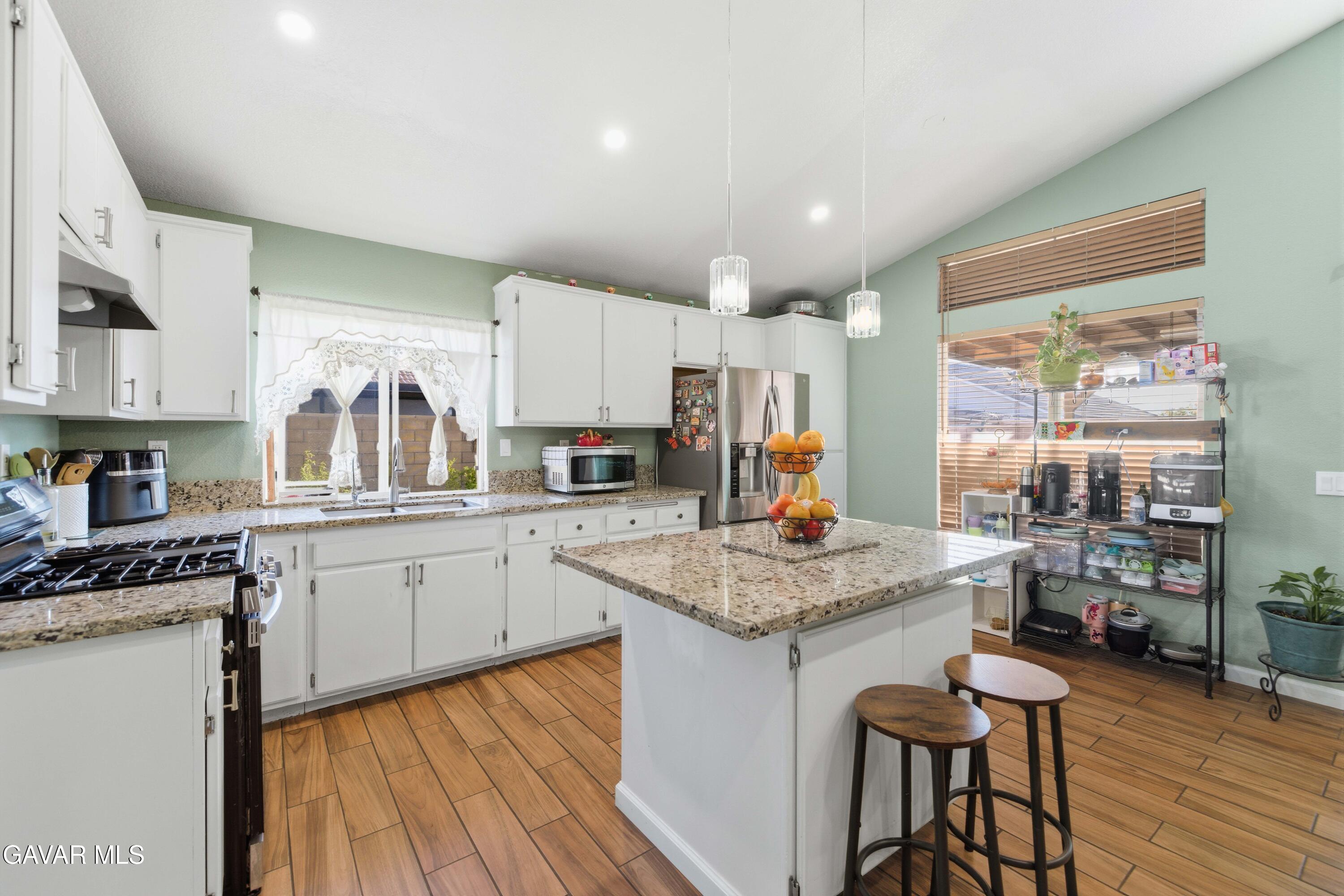 37121 Golden Oak Drive