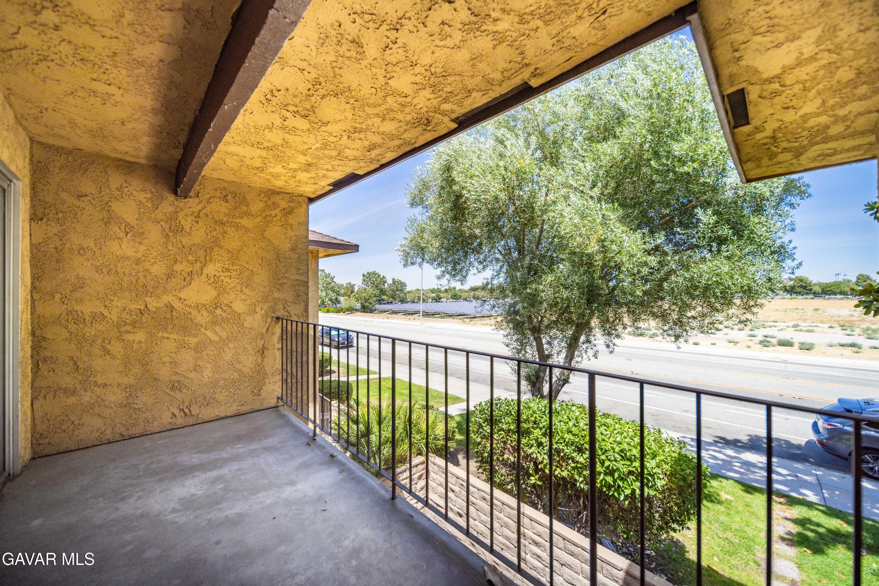 42935 15th, Unit 8