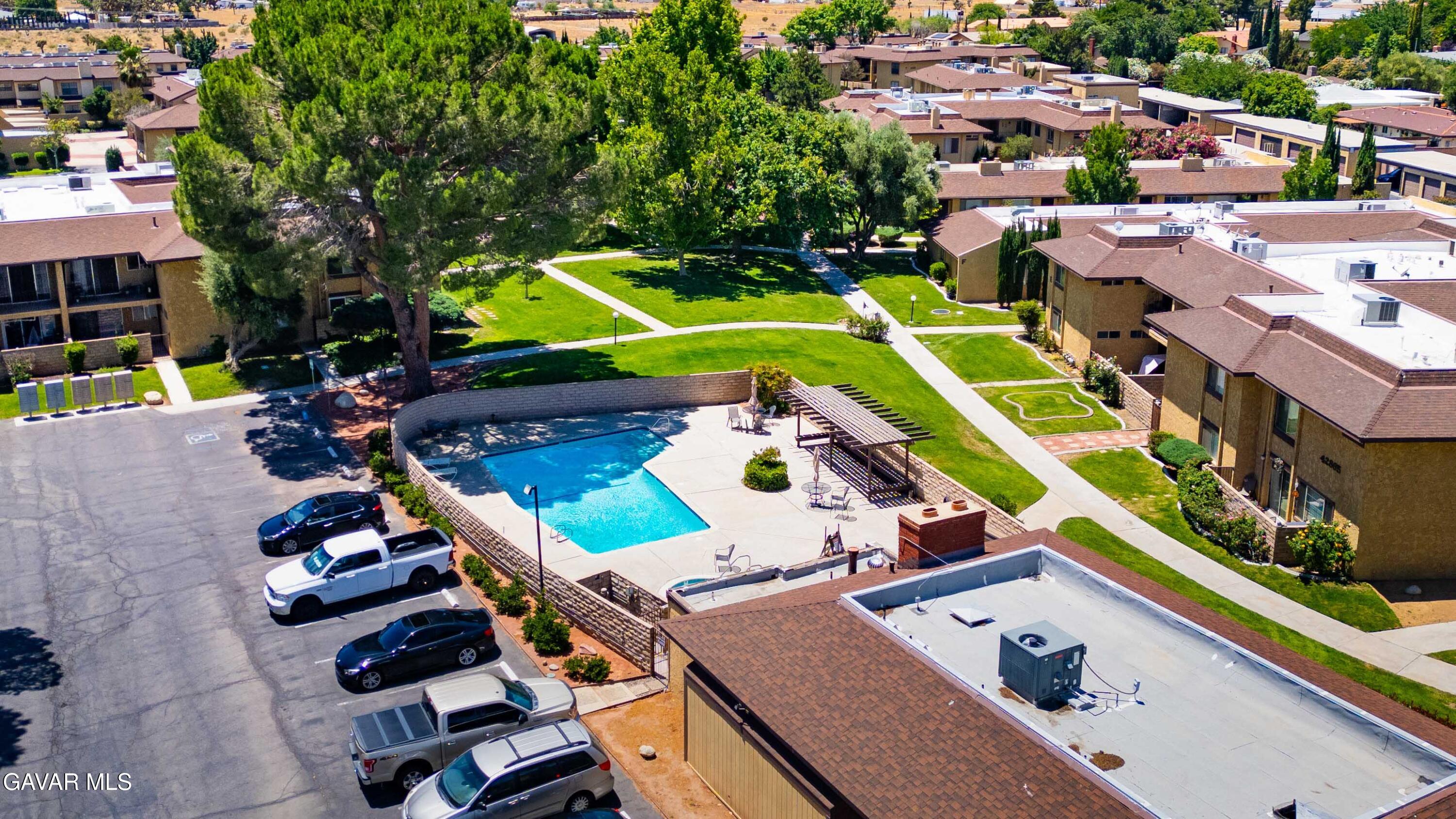 42935 15th, Unit 8