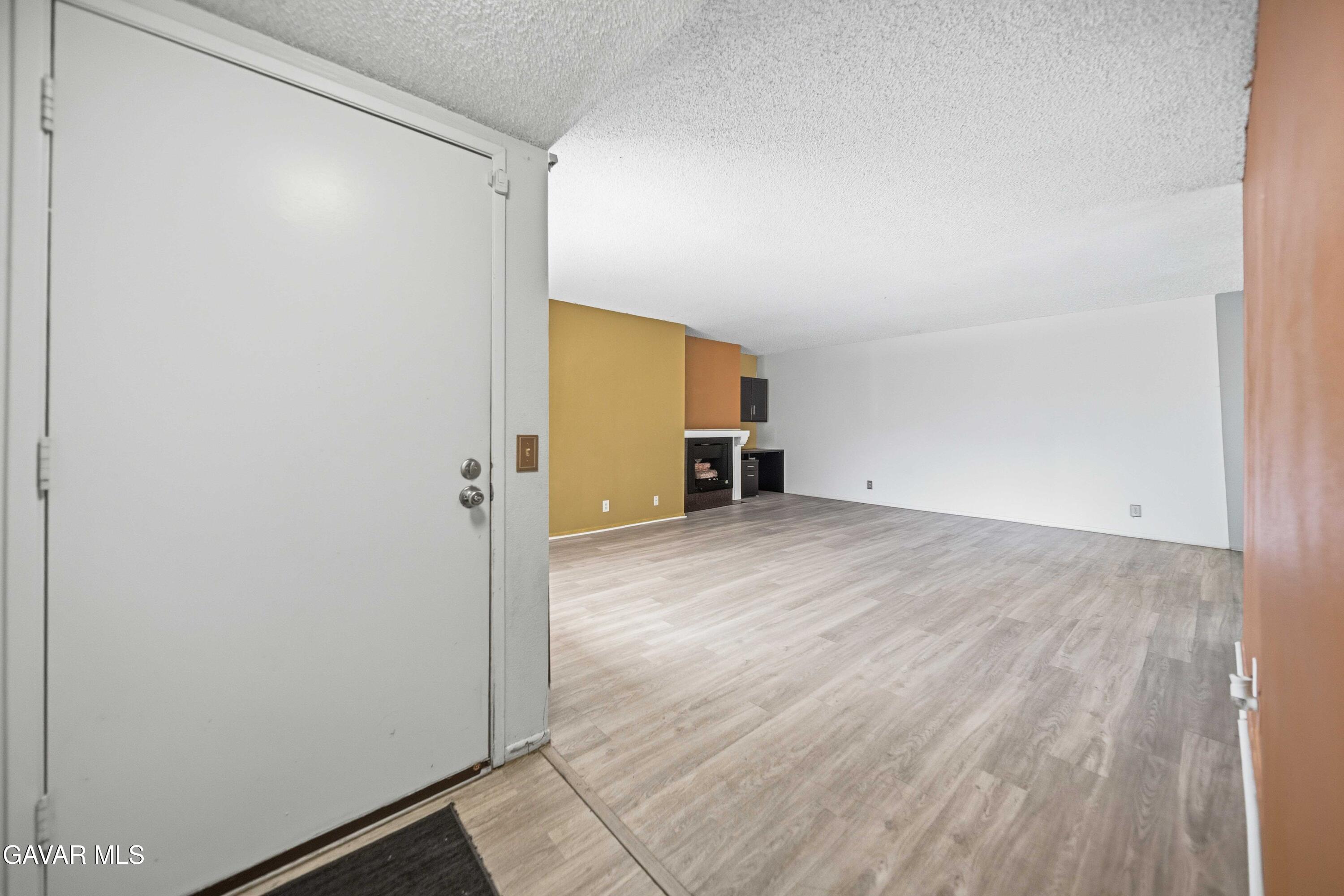 42935 15th, Unit 8