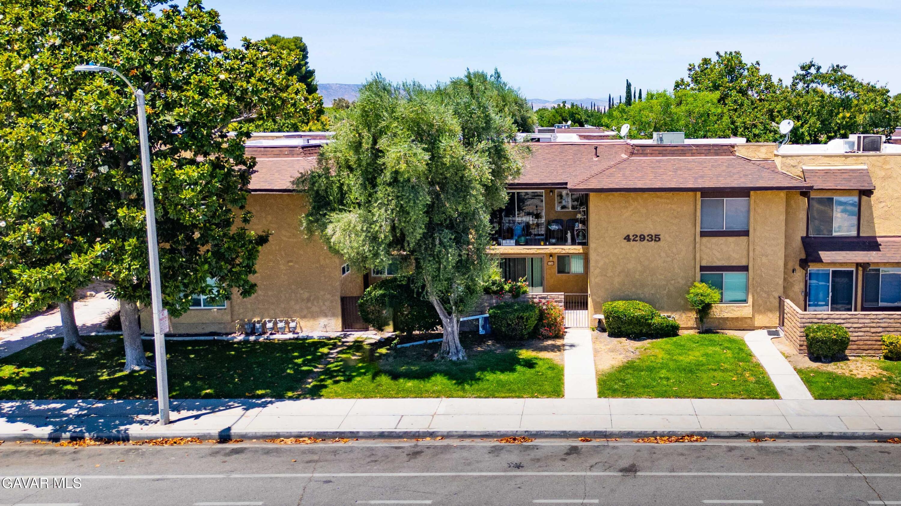 42935 15th, Unit 8