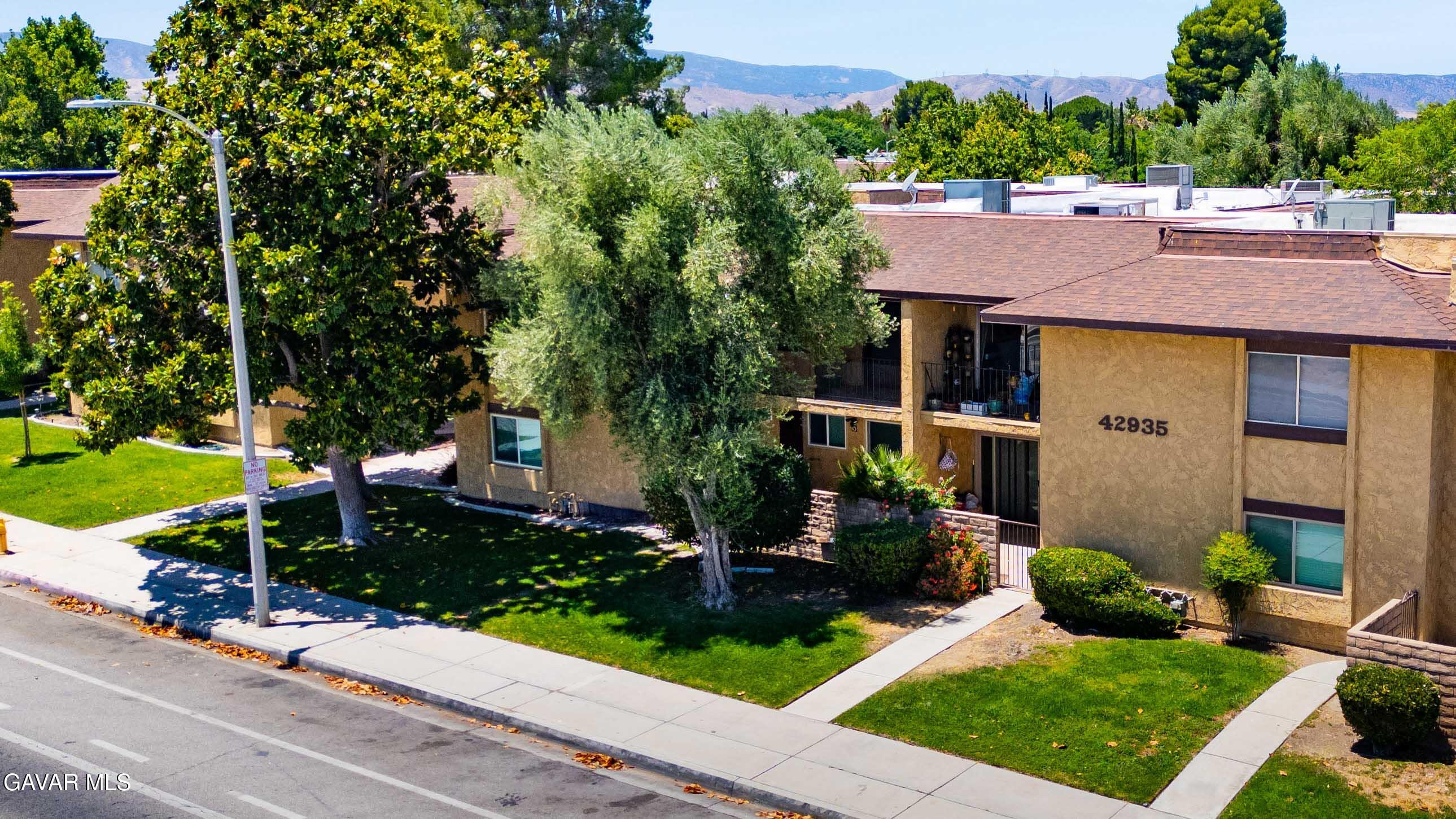 42935 15th, Unit 8