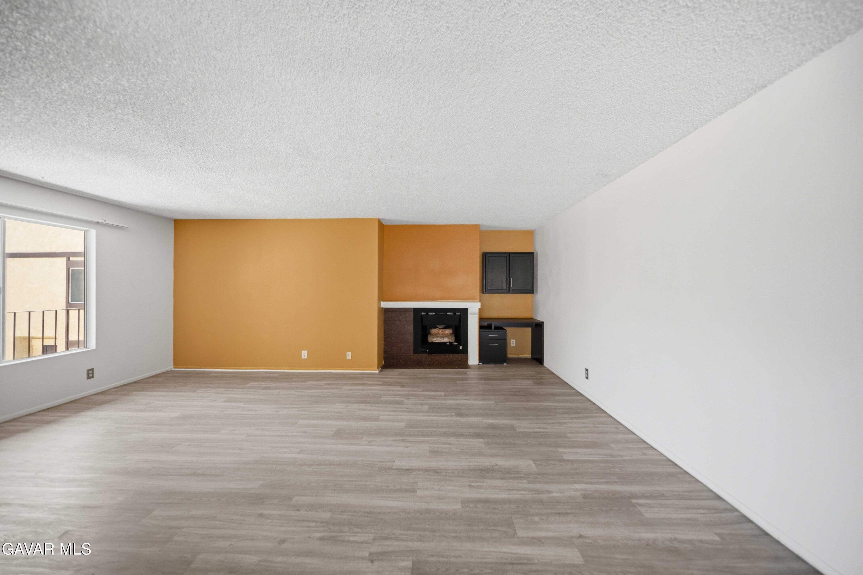 42935 15th, Unit 8