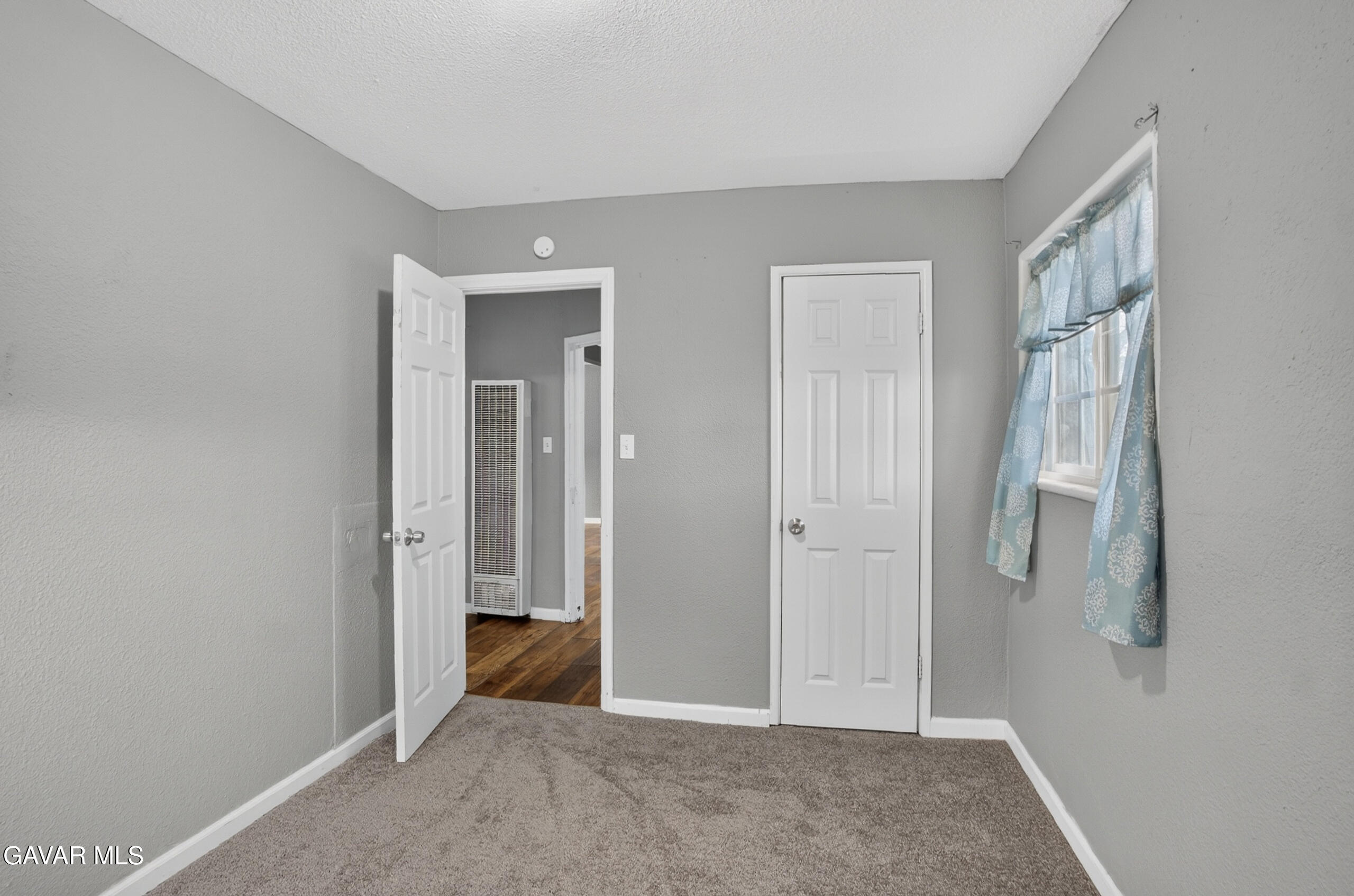 1109 W Oldfield Street