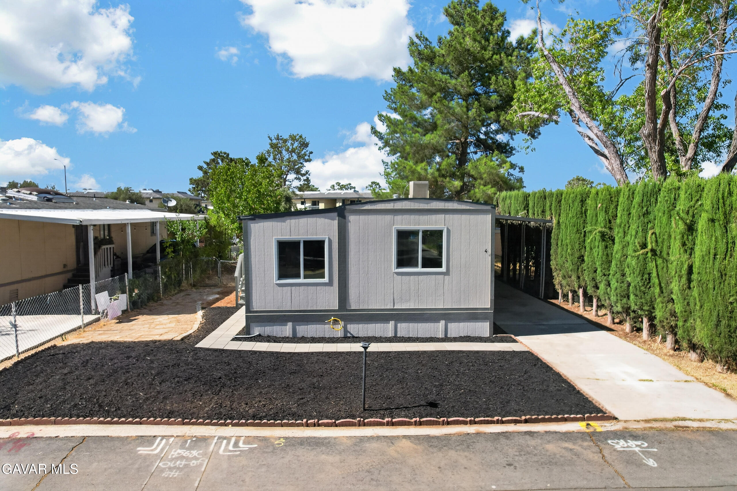 43850 E 20th Street, 4