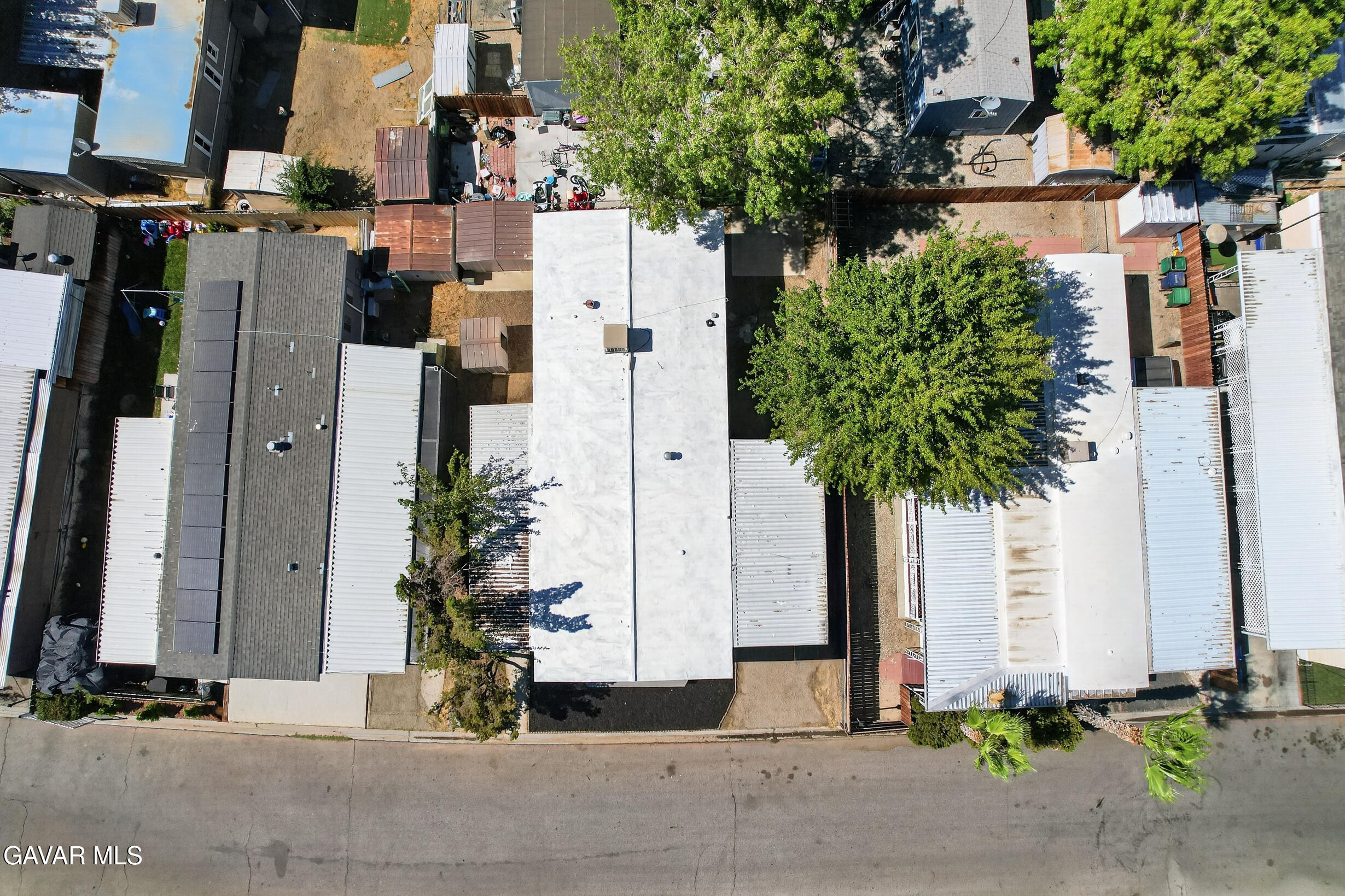 1301 E Ave I, 87