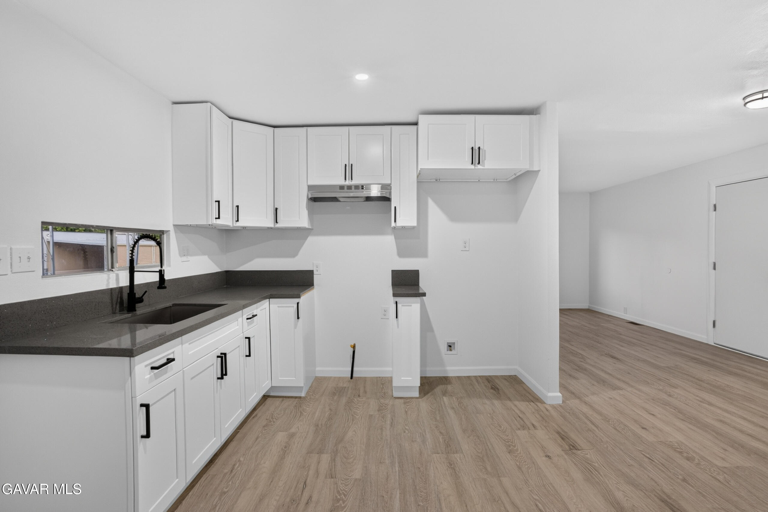 43850 E 20th Street, 83
