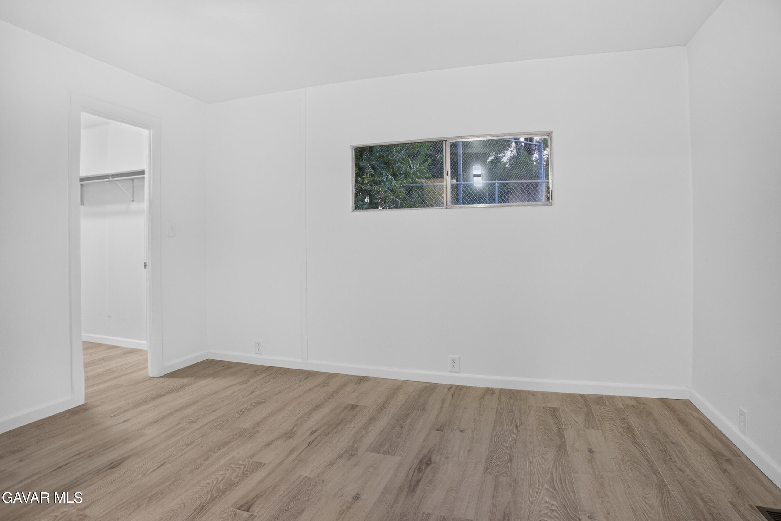 43850 E 20th Street, 83
