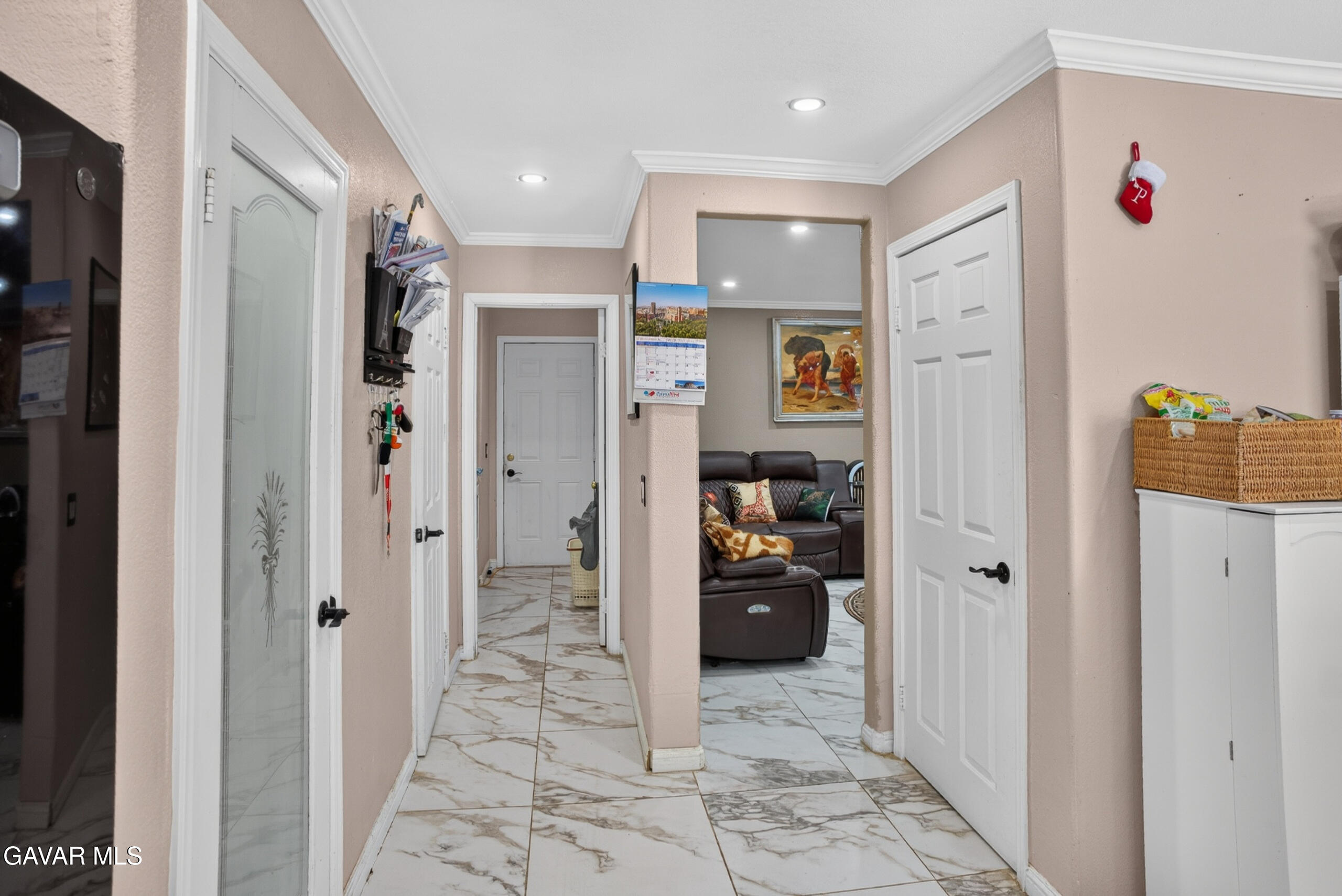 2225 Carolyn Drive