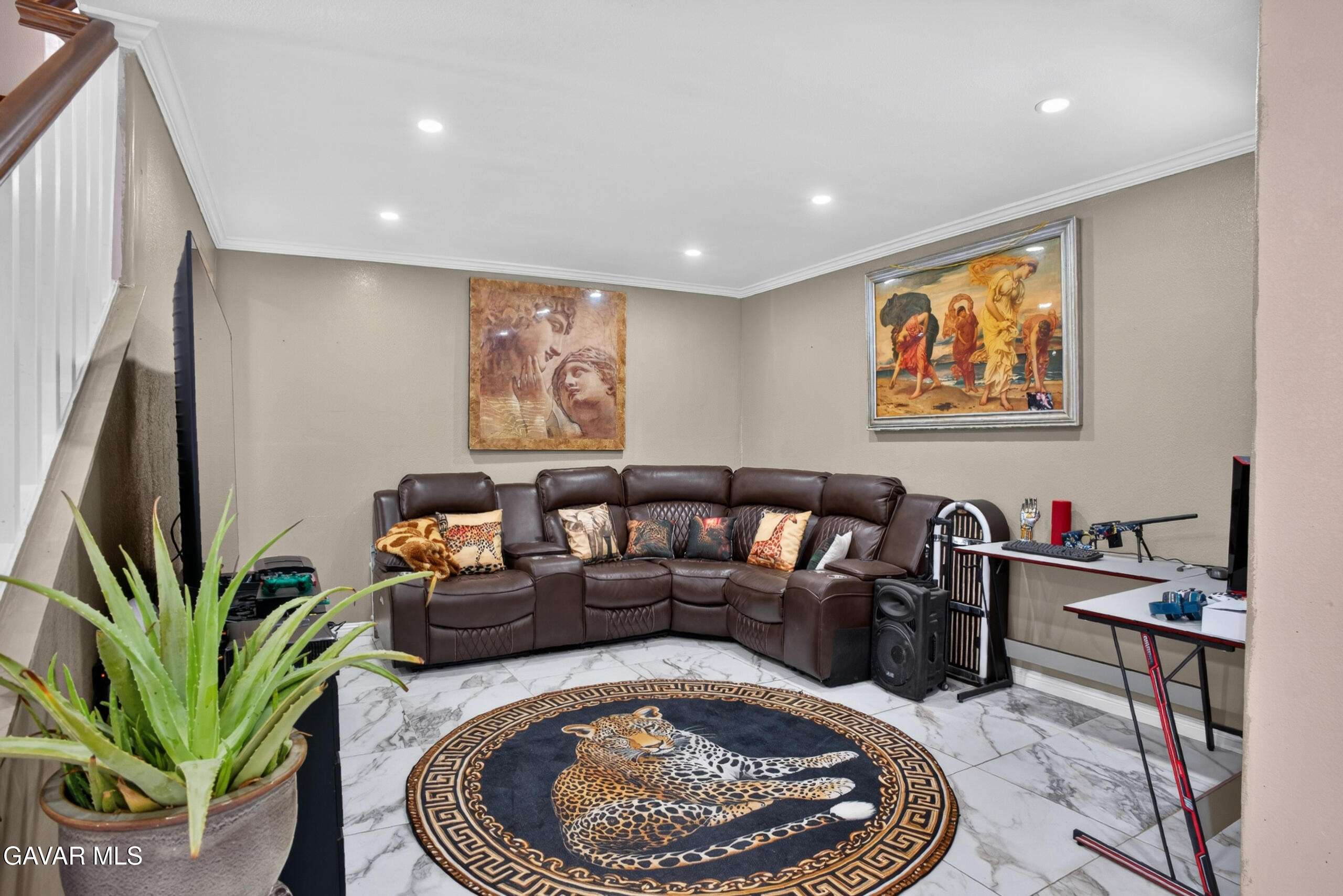 2225 Carolyn Drive