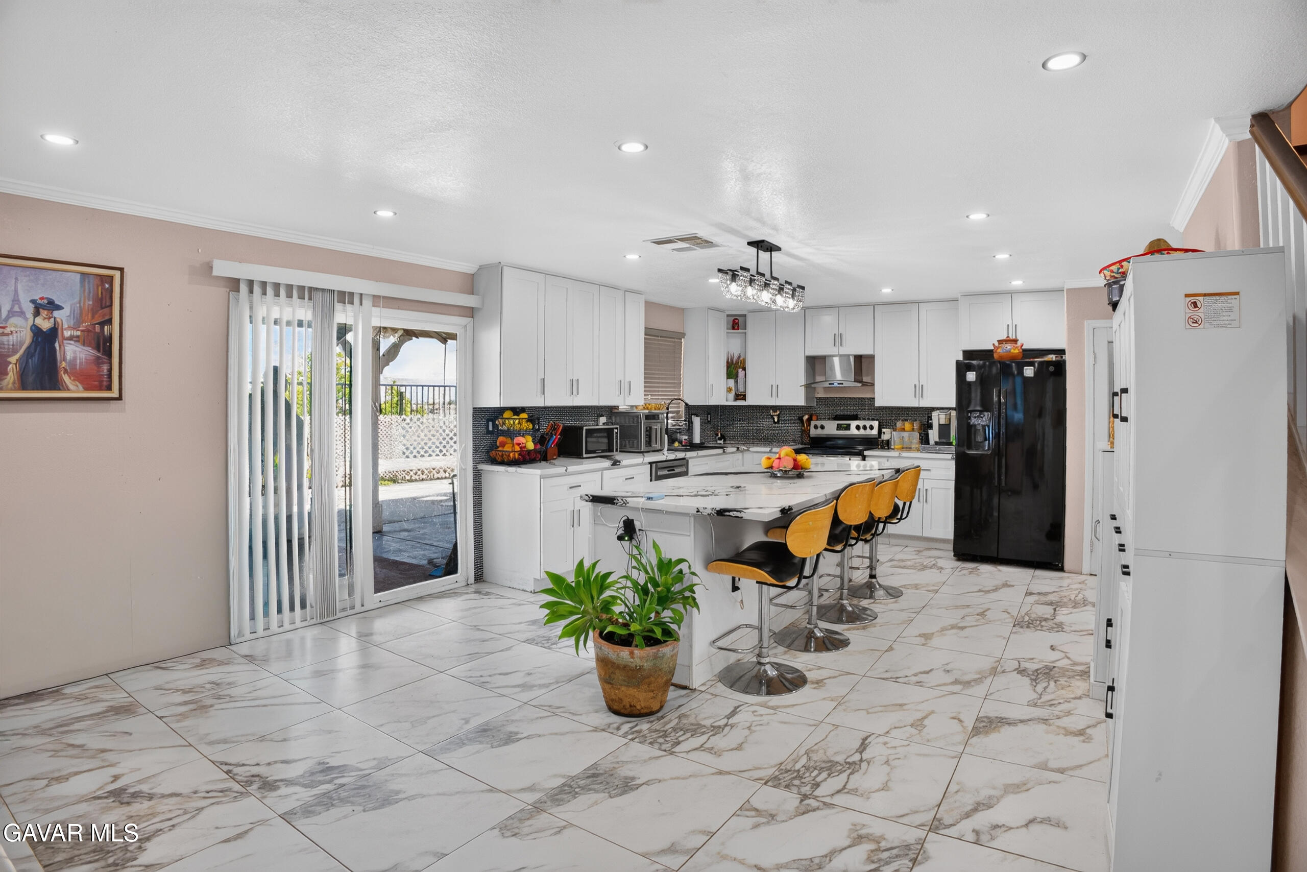2225 Carolyn Drive