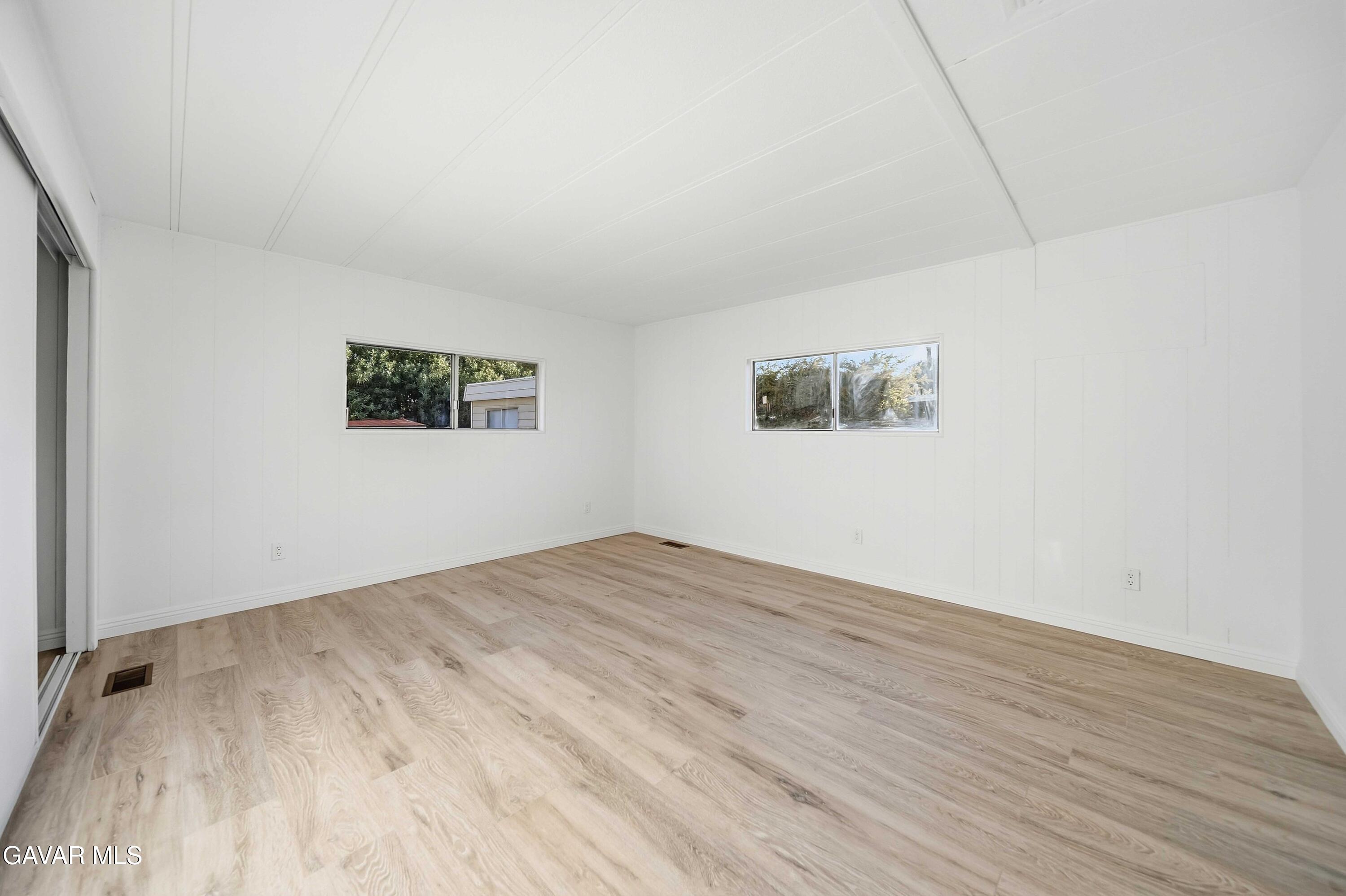 43850 20th St E Space, 47
