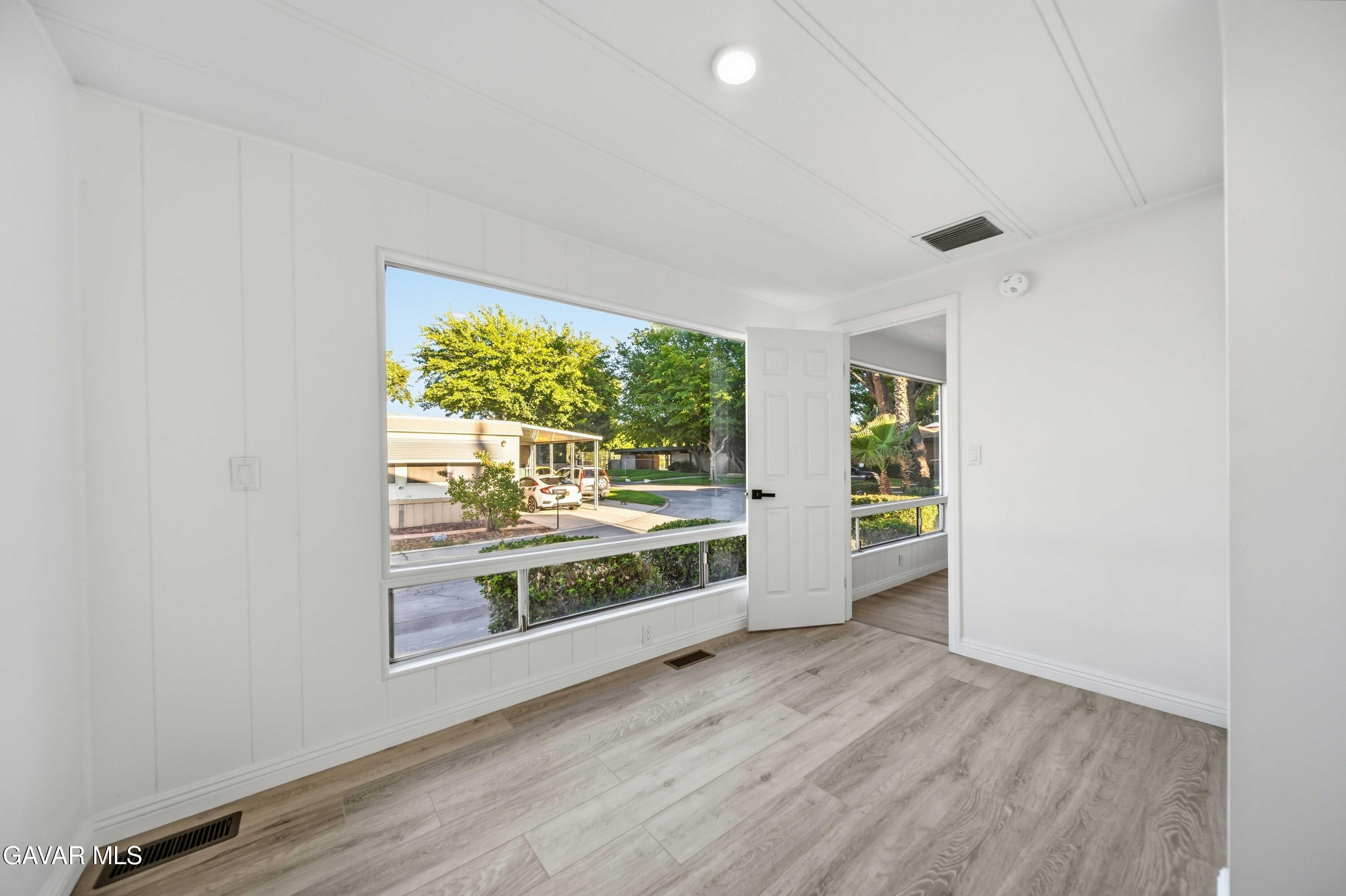43850 20th St E Space, 47