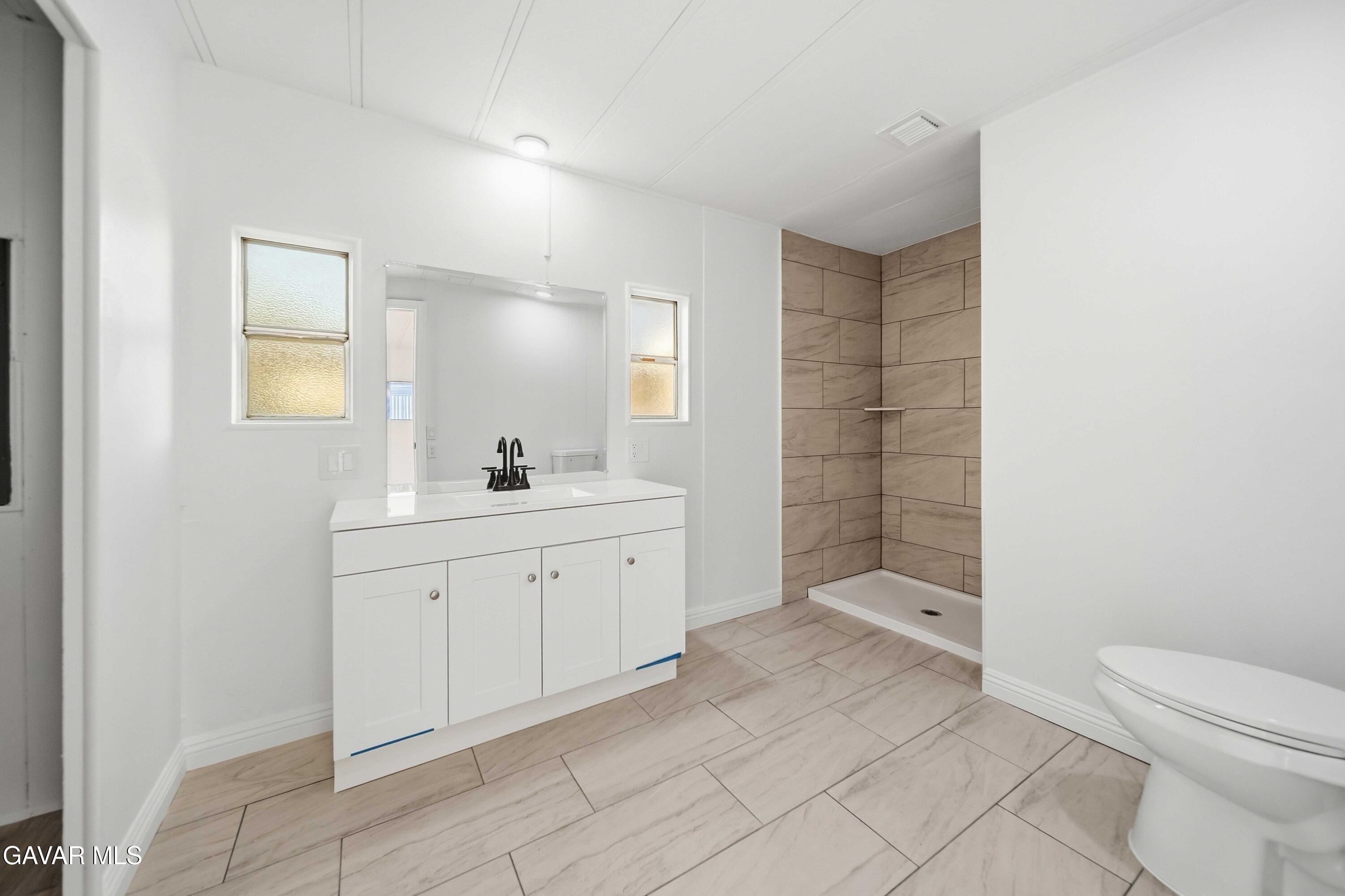43850 20th St E Space, 47