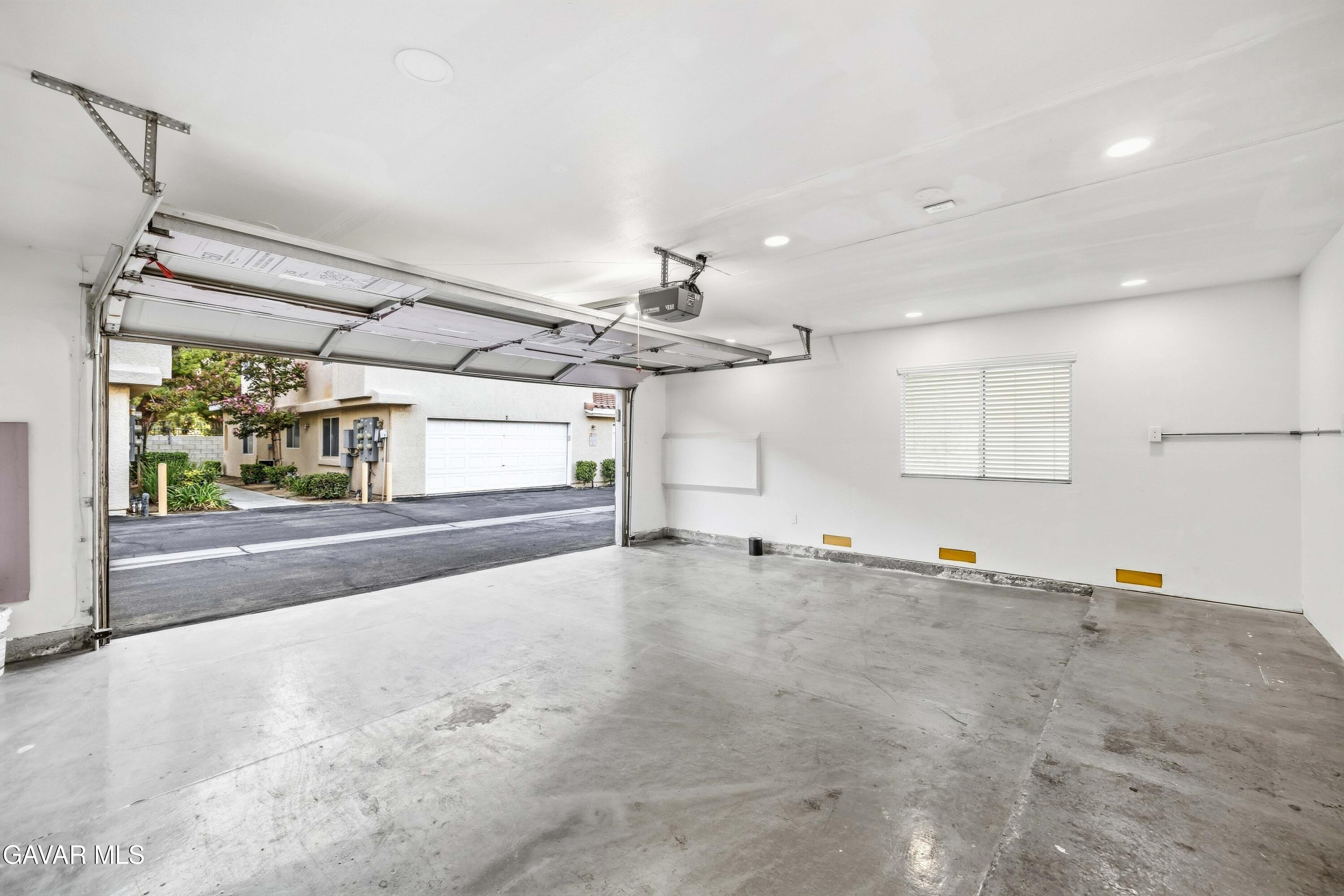 43471 W 30th Street, Unit 1
