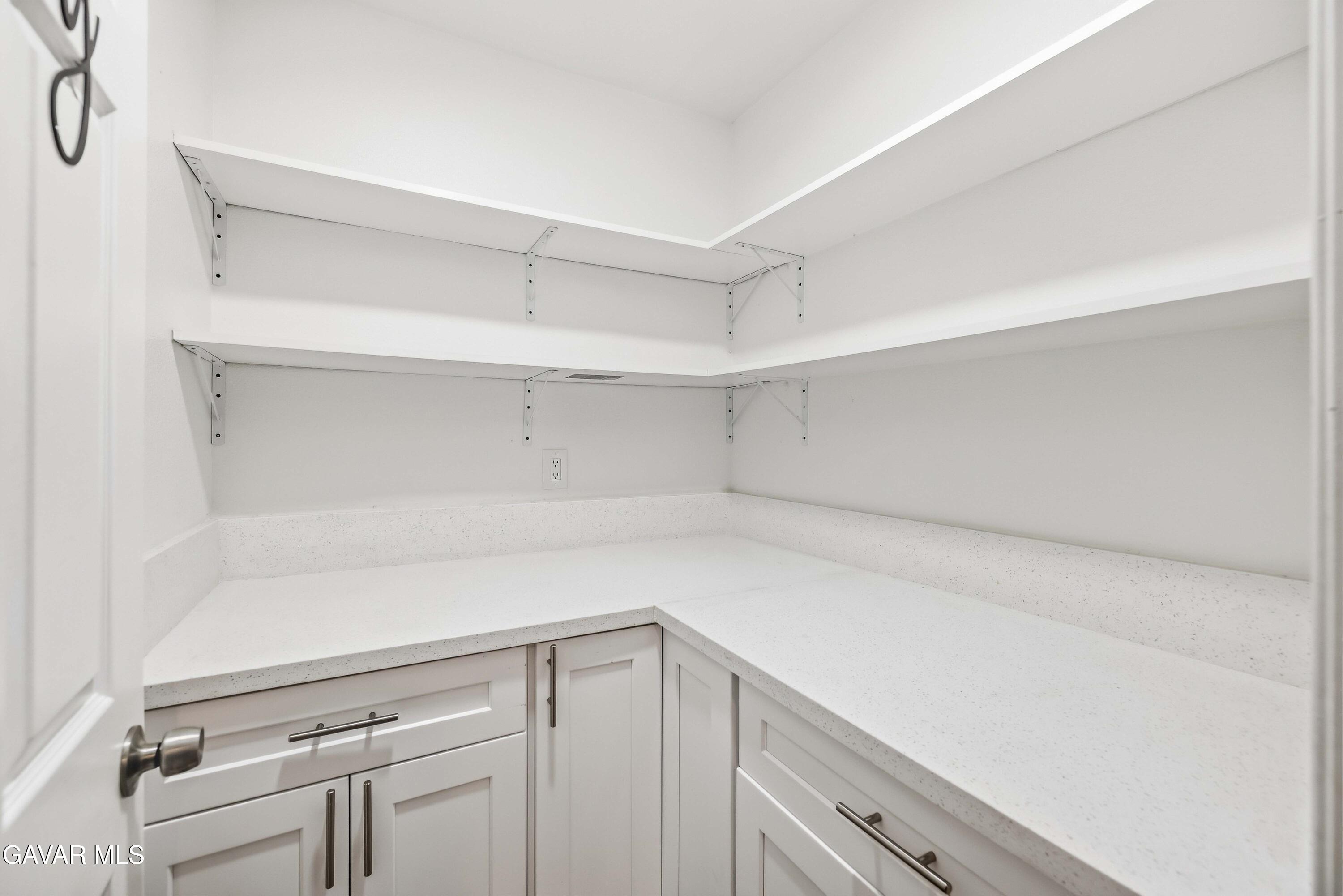 43471 W 30th Street, Unit 1