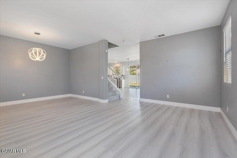 5761 Expedition Way