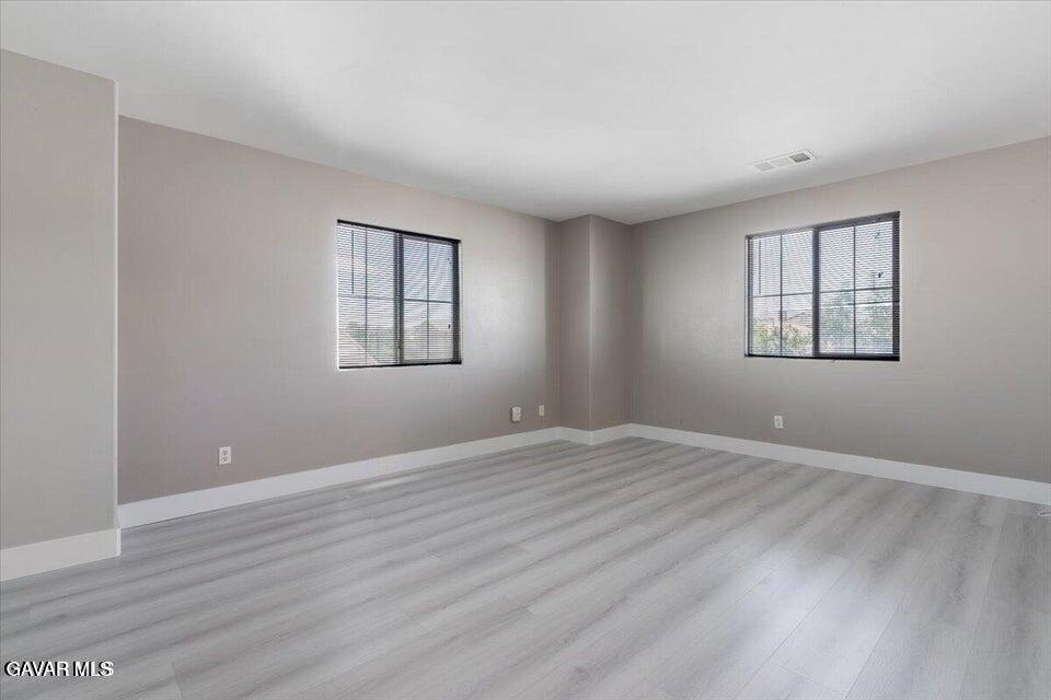 5761 Expedition Way