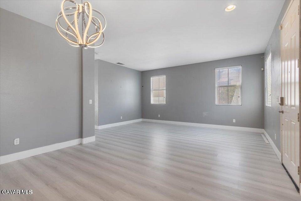 5761 Expedition Way