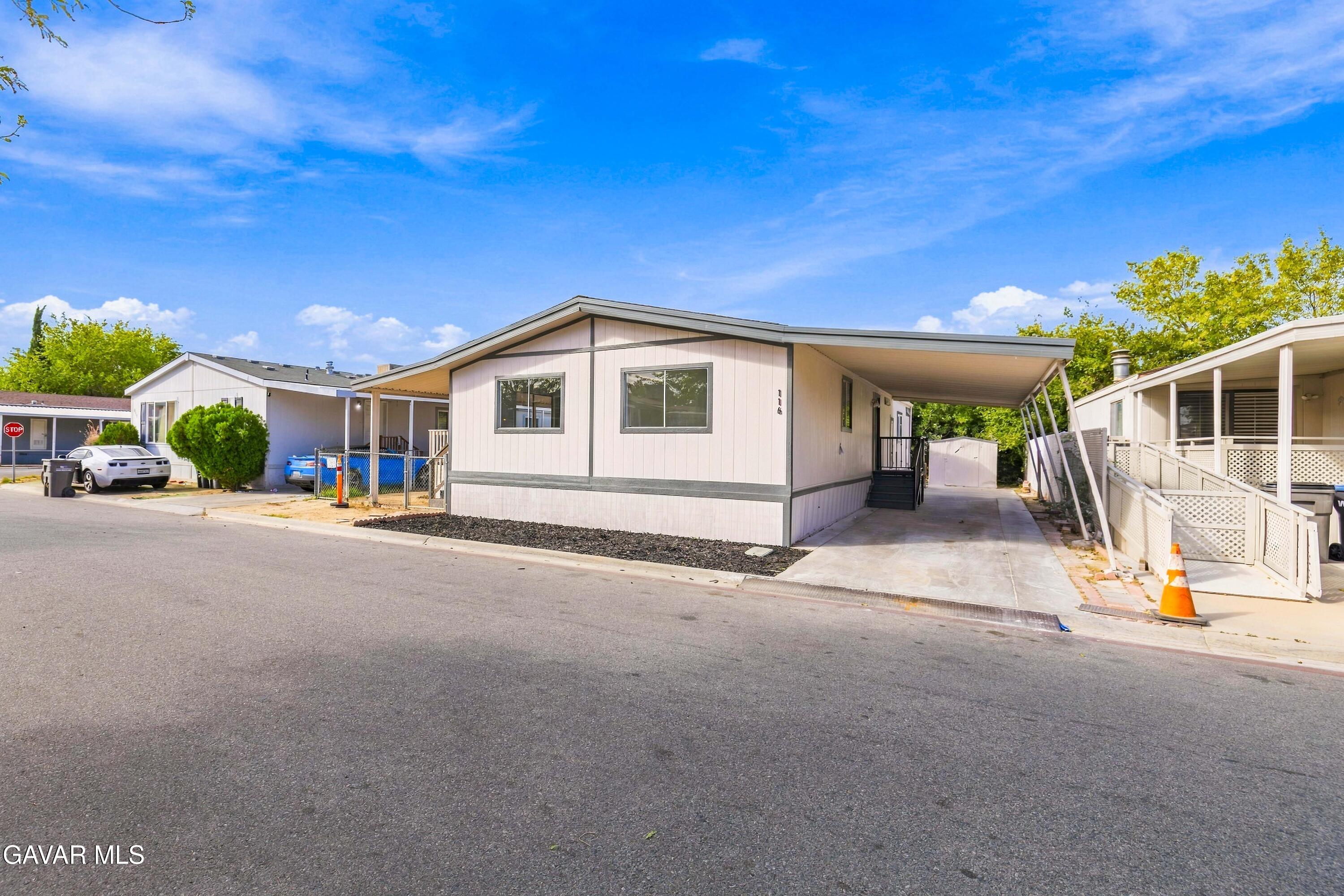 2330 E Avenue J8, 116