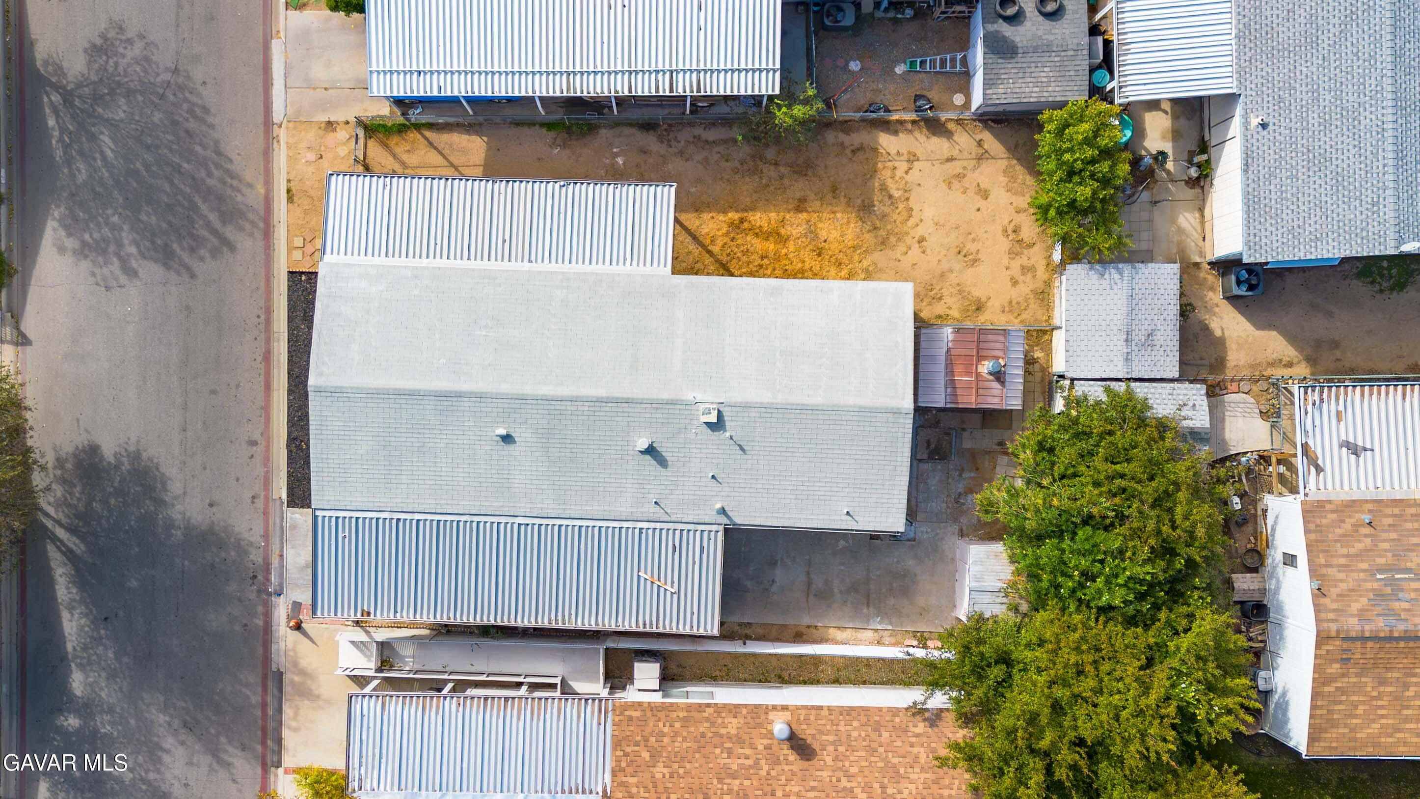 2330 E Avenue J8, 116