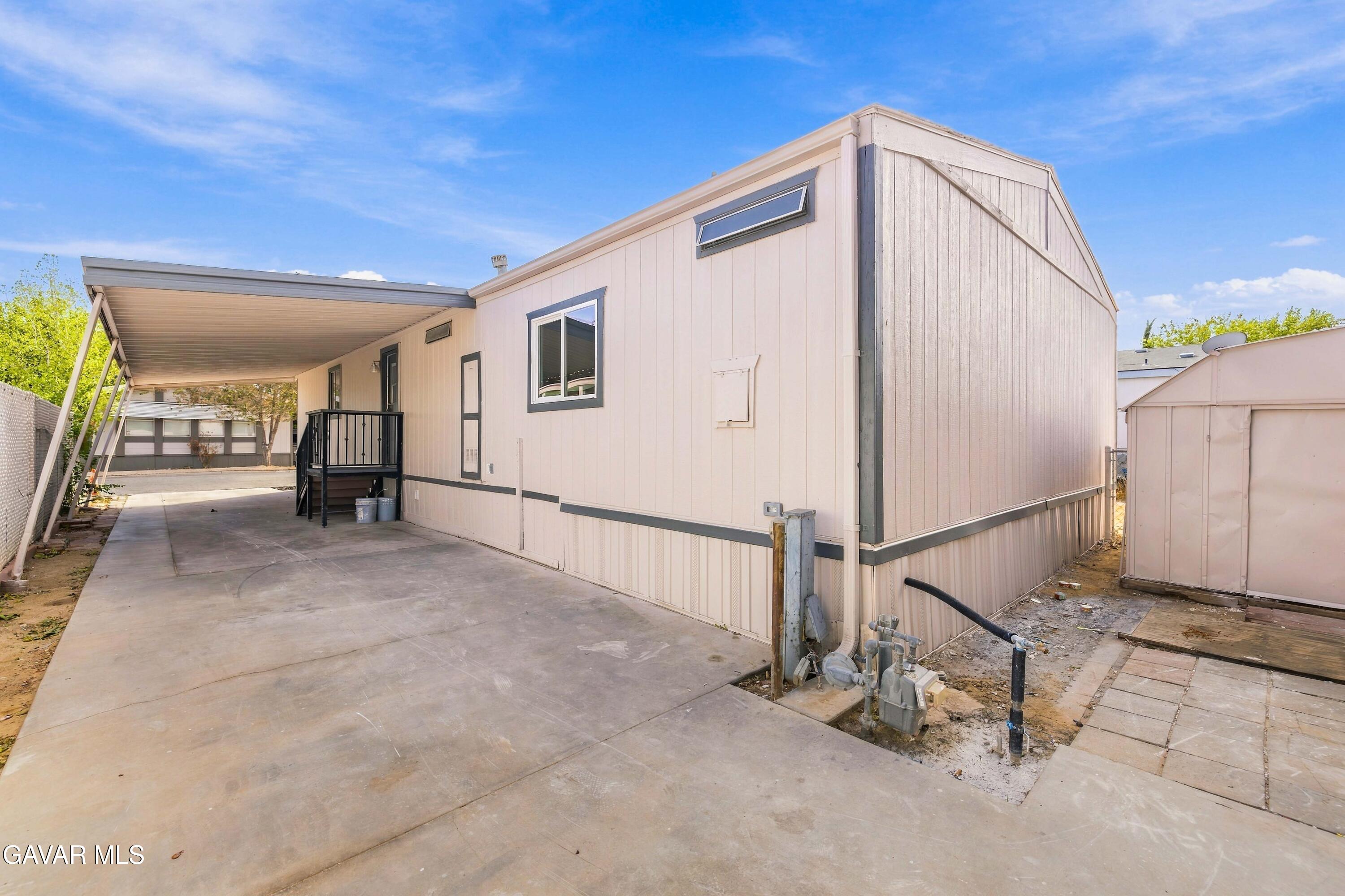 2330 E Avenue J8, 116