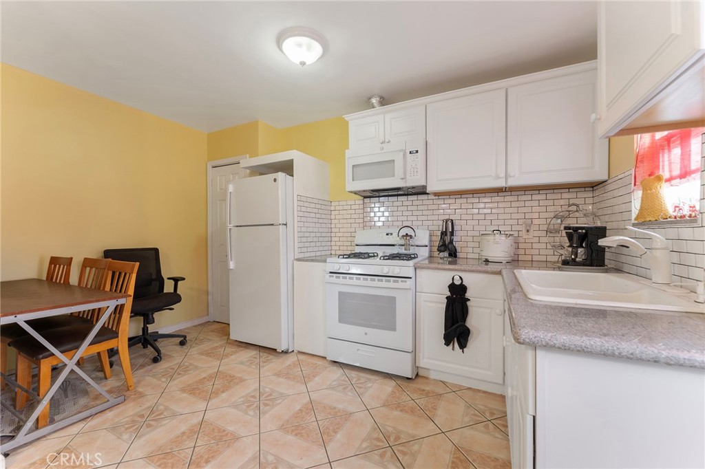 16448 Washington Drive