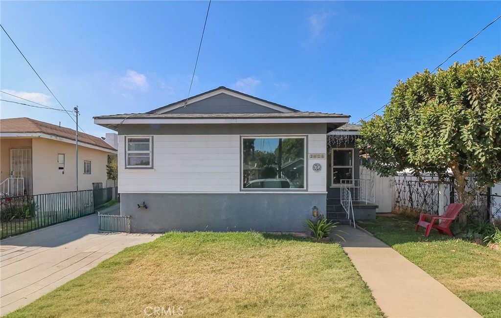 3625 W 106th