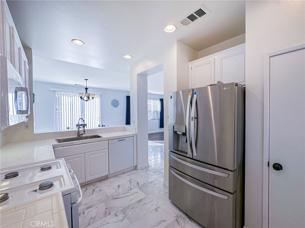 45603 Coventry Court