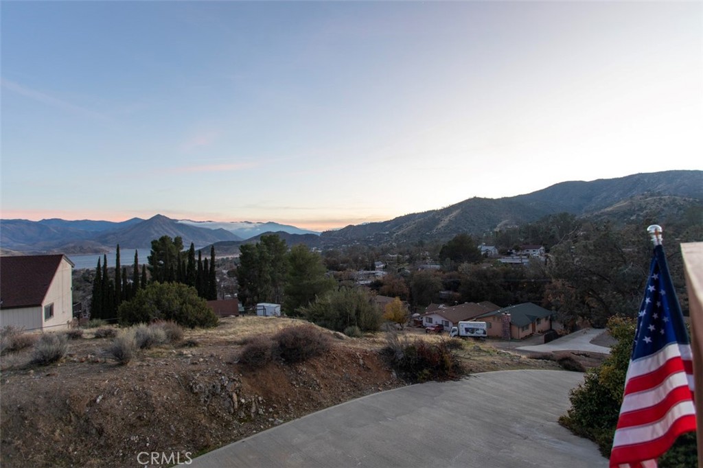 830 Sierra Vista Drive