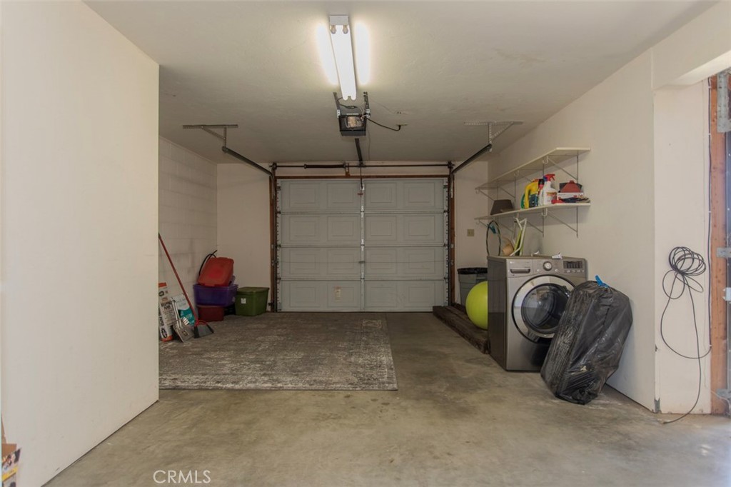 830 Sierra Vista Drive