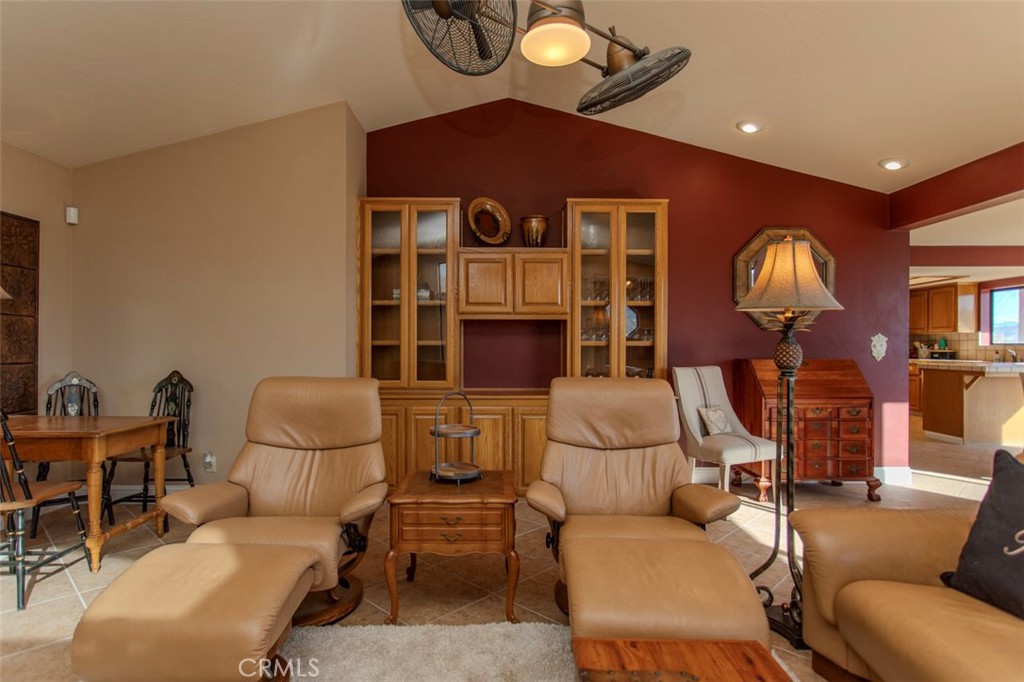 830 Sierra Vista Drive