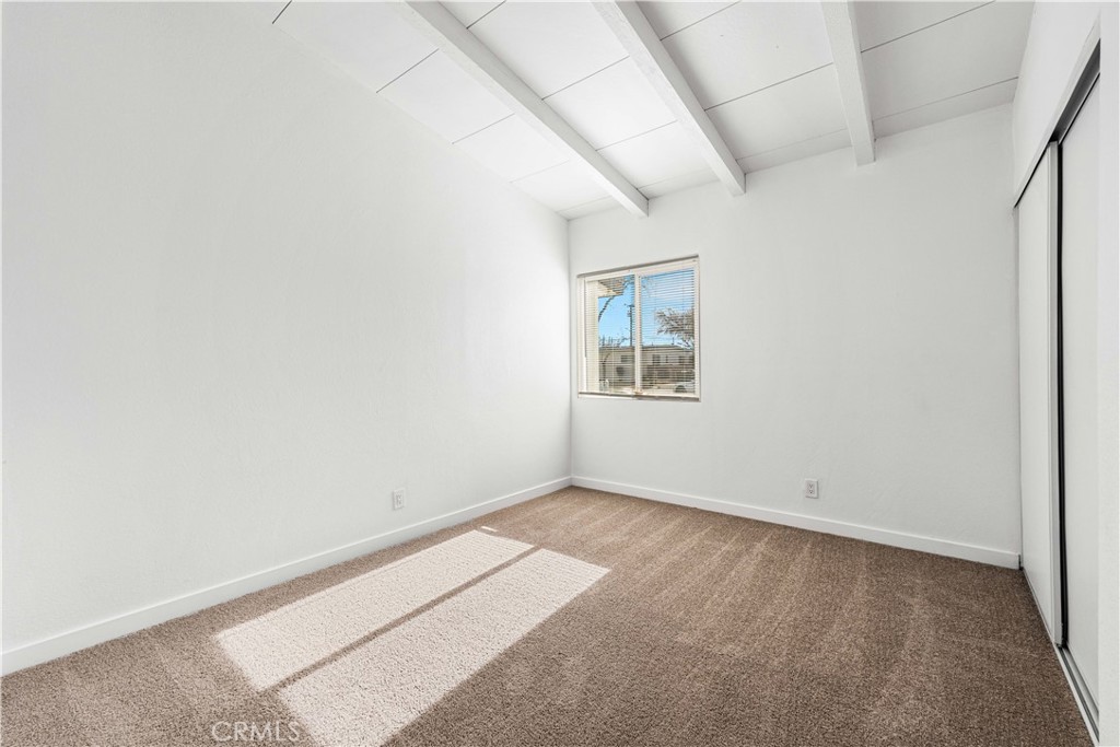 815 W Holguin Street