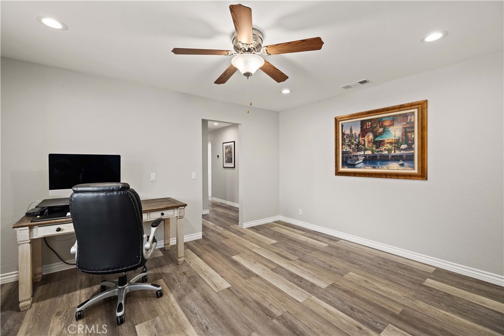 40305 174th Street East