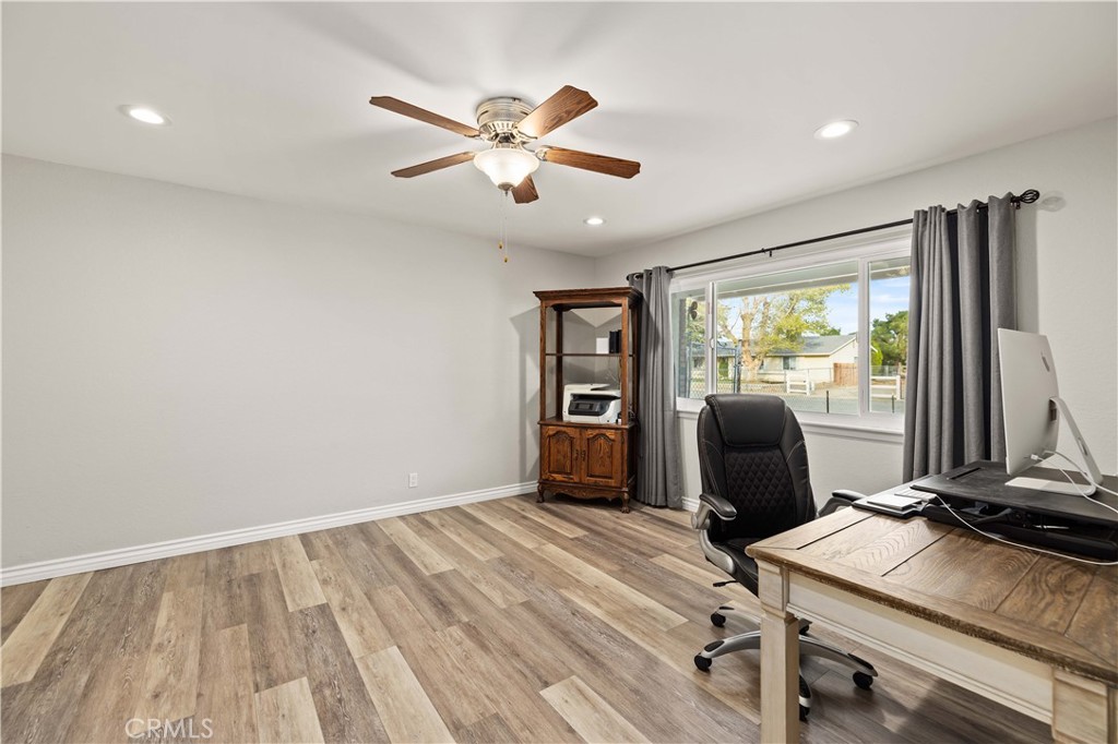 40305 174th Street East
