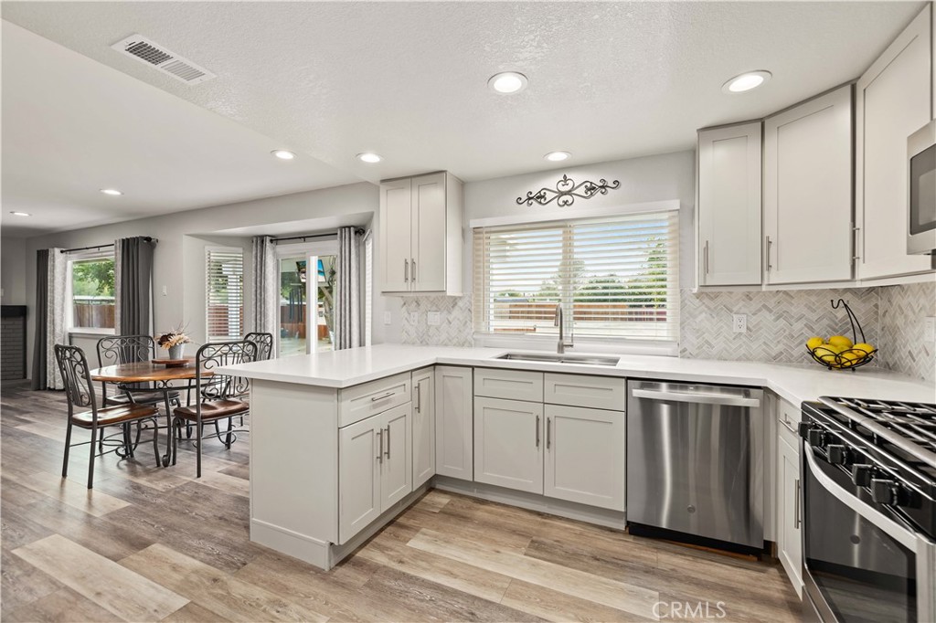 40305 174th Street East